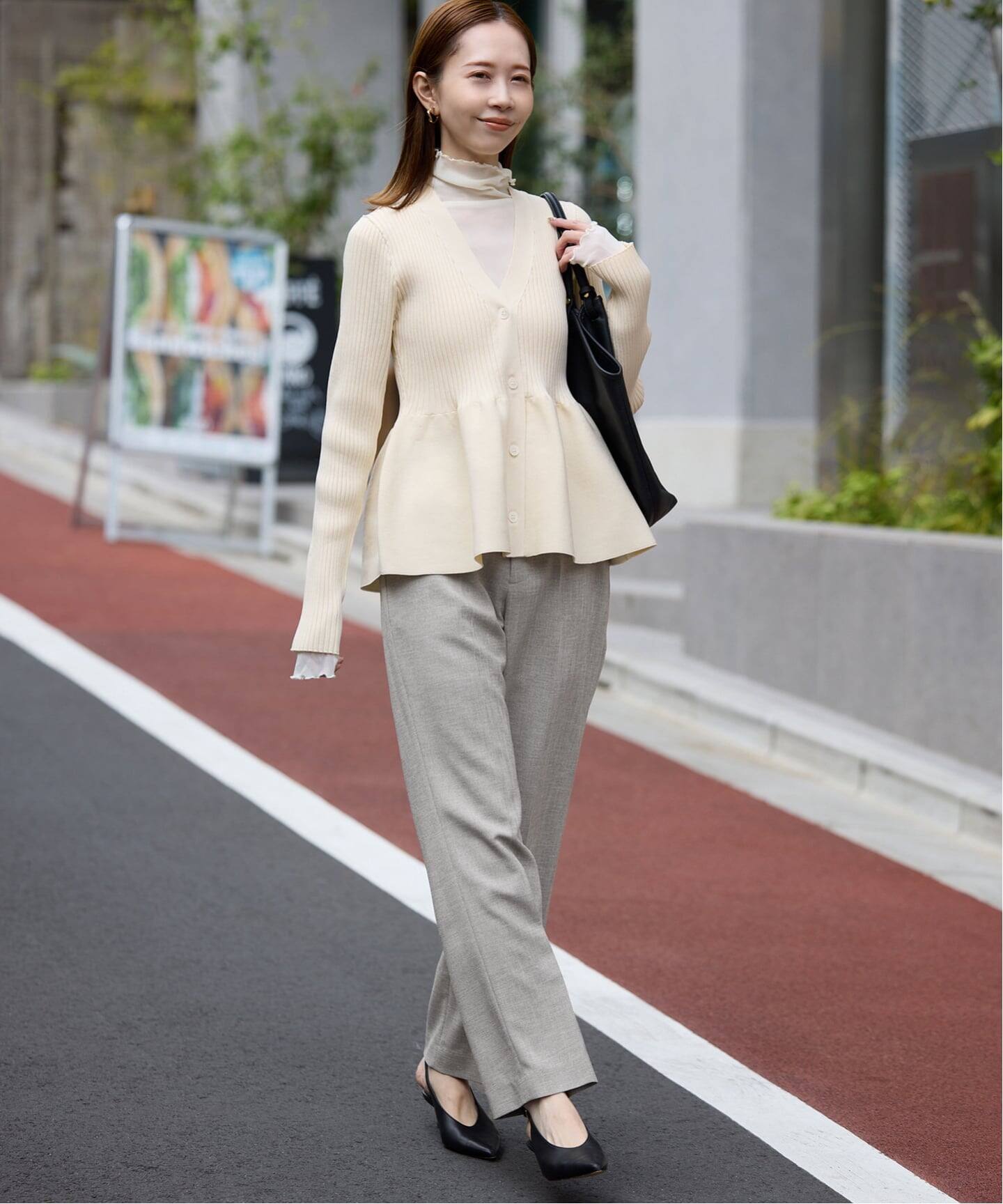 WEB限定/追加》Vネックペプラムカーディガン（カーディガン）｜SLOBE