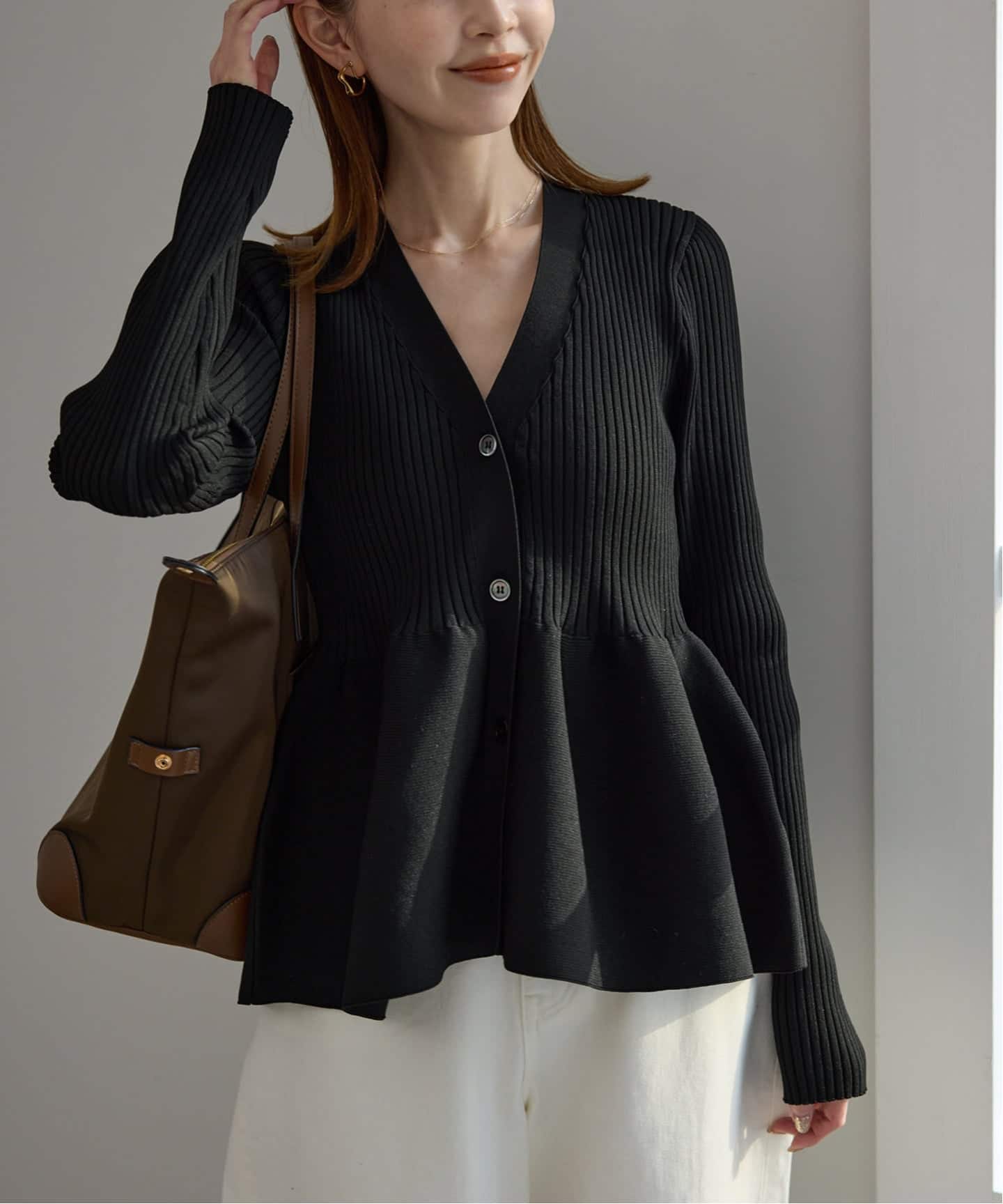 WEB限定/追加2予約》Vネックペプラムカーディガン（カーディガン