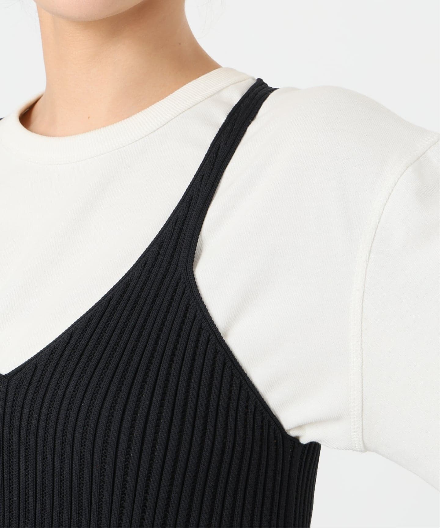 WEB限定/追加予約》ペプラムビスチェ（ニット／セーター）｜SLOBE IENA