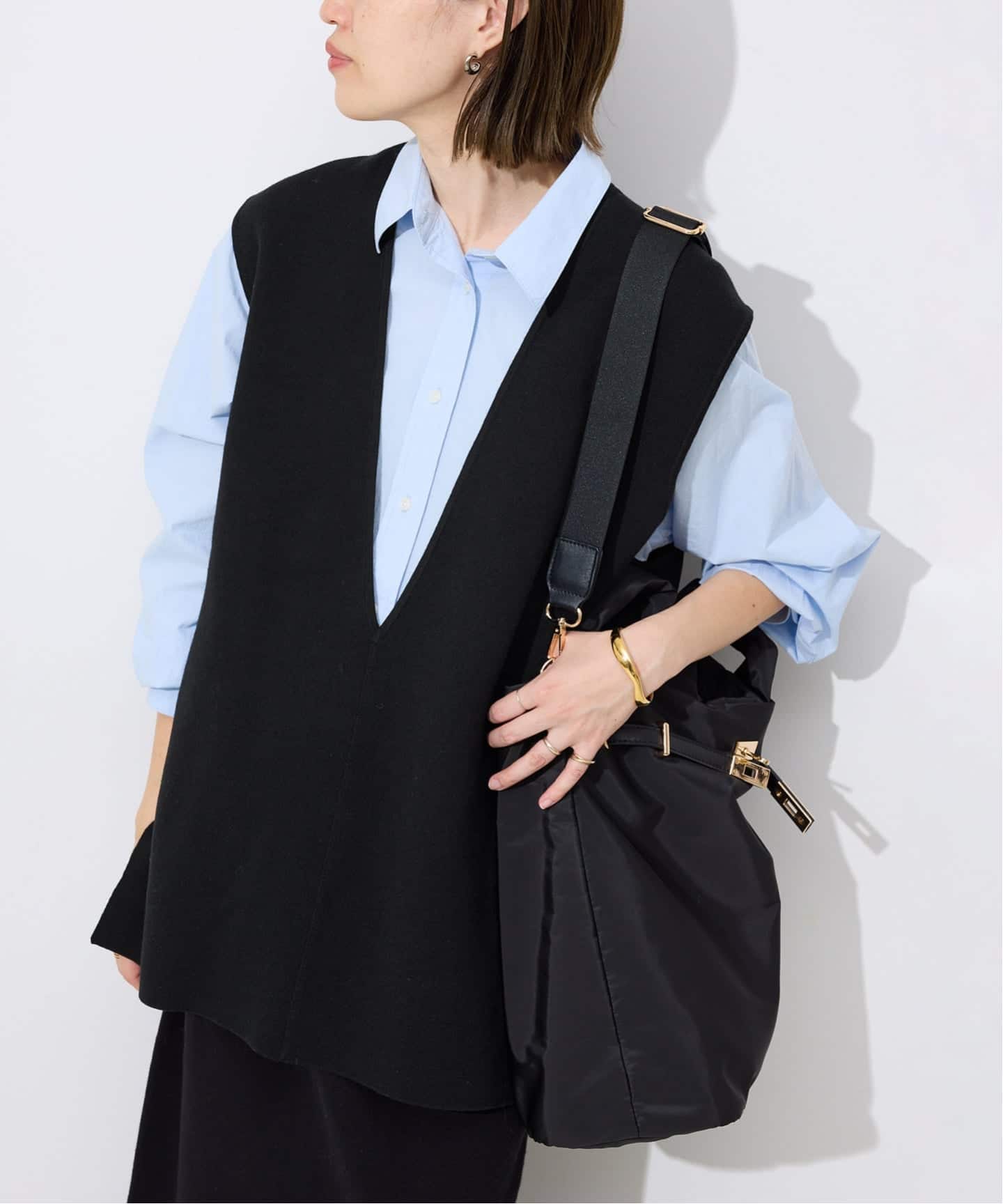 美品 SLOVE IENAダブルフェイスニットベスト グレー 美品 SLOVE IENAダブルフェイスニットベスト グレー 人気