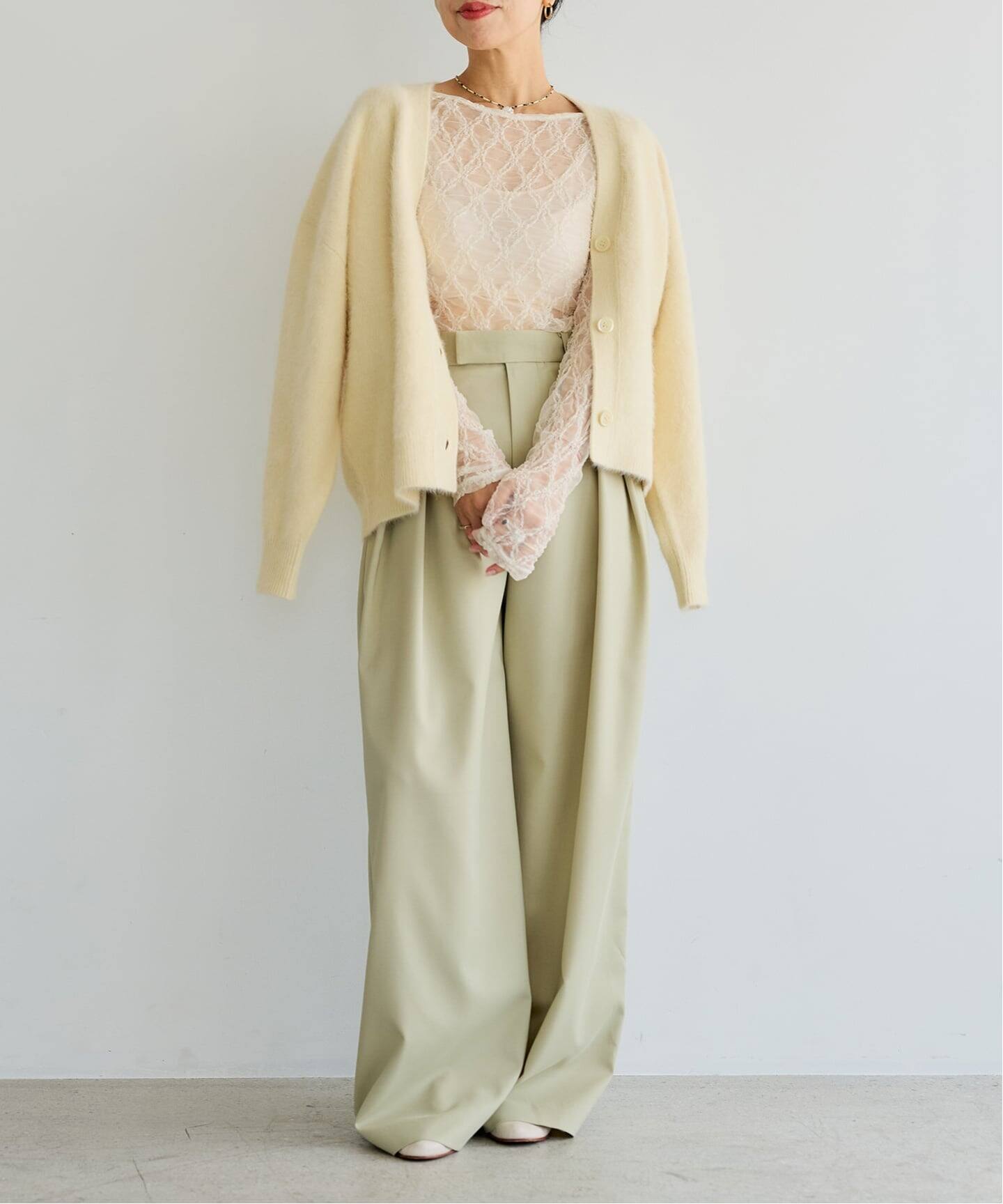 予約》IENA LA BOUCLE フォックス カシミヤ Vカーディガン（ニット