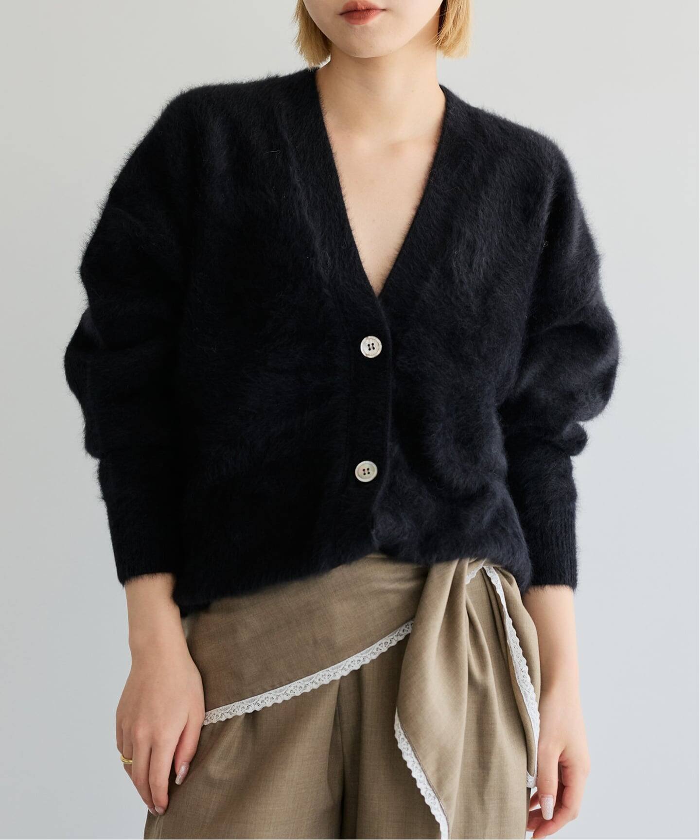 予約》IENA LA BOUCLE フォックス カシミヤ Vカーディガン（ニット