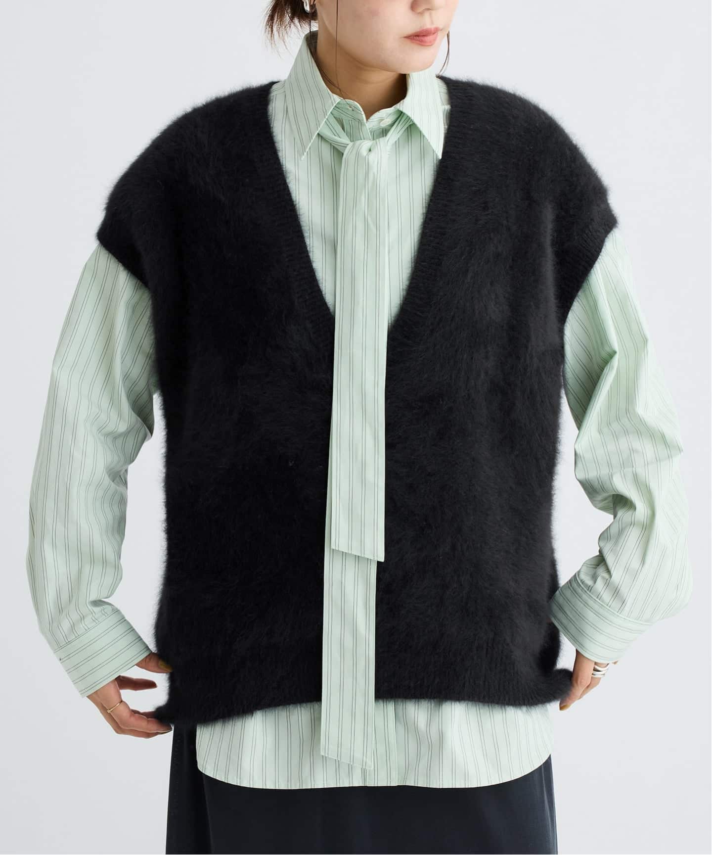 IENA LA BOUCLE フォックス カシミヤ V ベスト（ベスト）｜IENA
