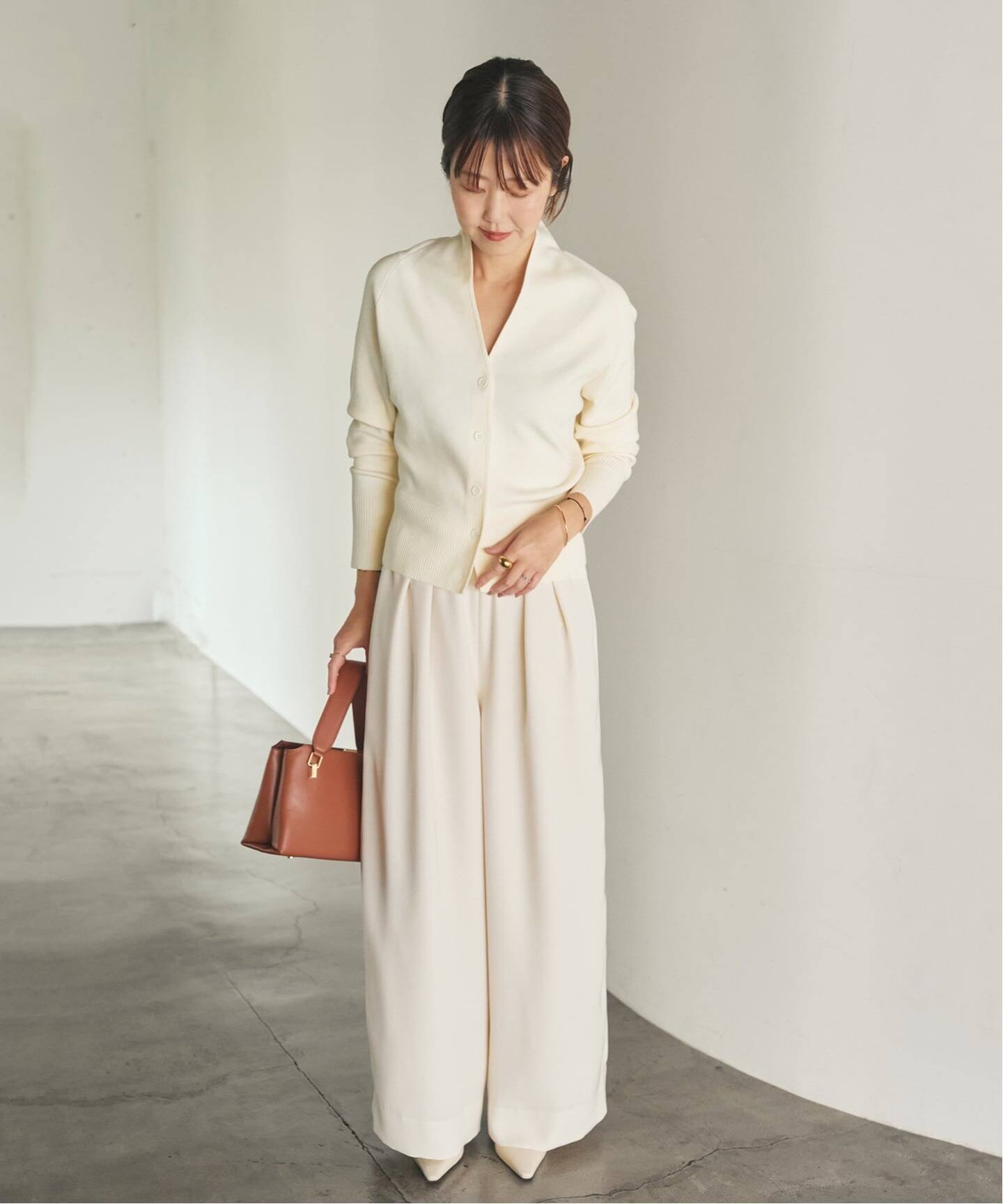 LE PETIT PULLE / ル プティ プレ 別注 TULIP COLLAR カーディガン