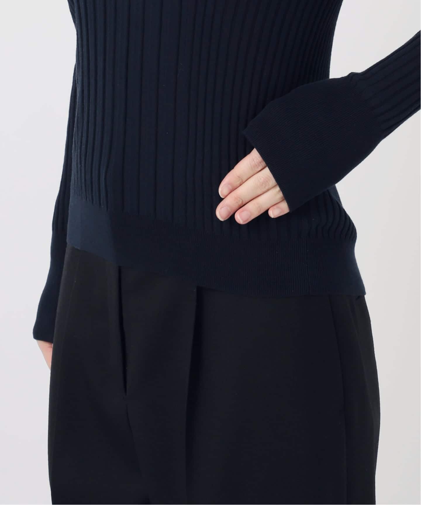 イタリア糸 RIB Vネックプルオーバー（ニット／セーター）｜VERMEIL