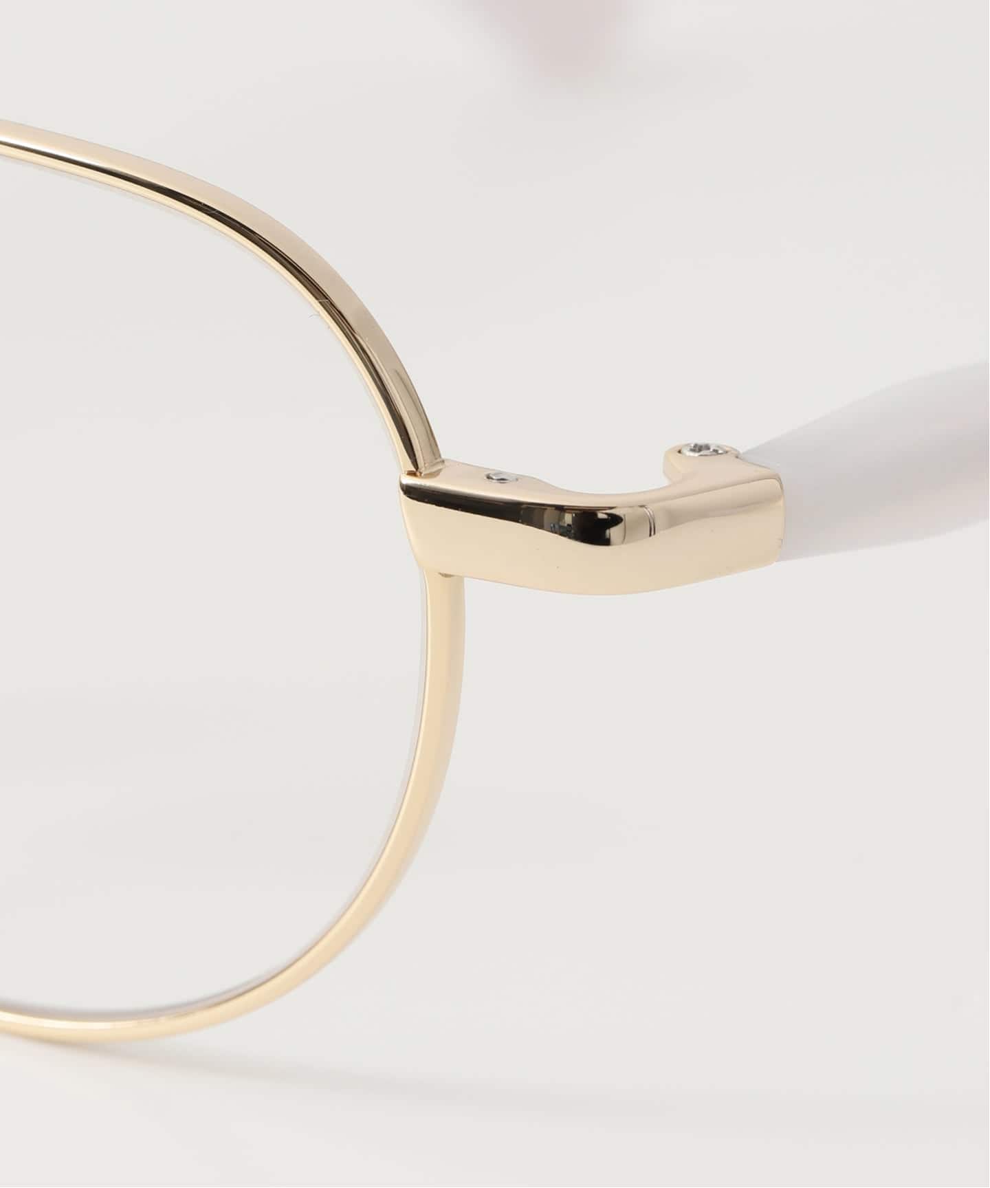 Eyewear Clifton ゴールドフレーム 調光レンズ（サングラス）｜OUTDOOR