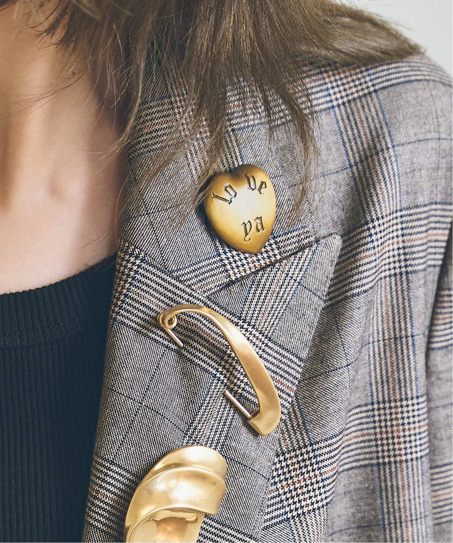 WIFFLE / ウィッフル HEART BROOCH ブローチ（コサージュ）｜Spick