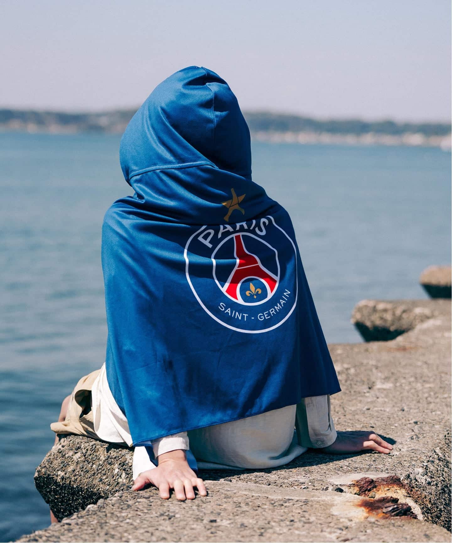 Paris Saint-Germain / パリ・サン＝ジェルマン】JP Hooded Cool Towel