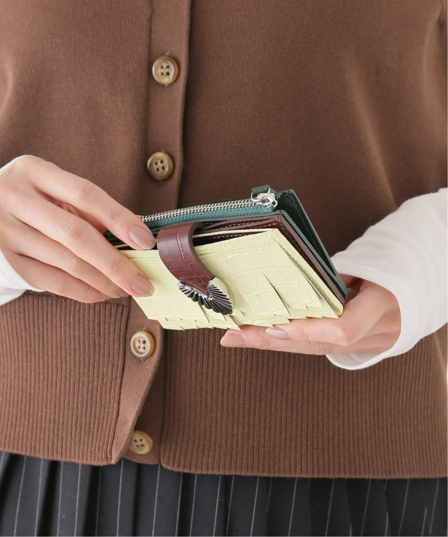 TOGA TOOトーガトゥ】 Fringe wallet small/財布（財布・コインケース