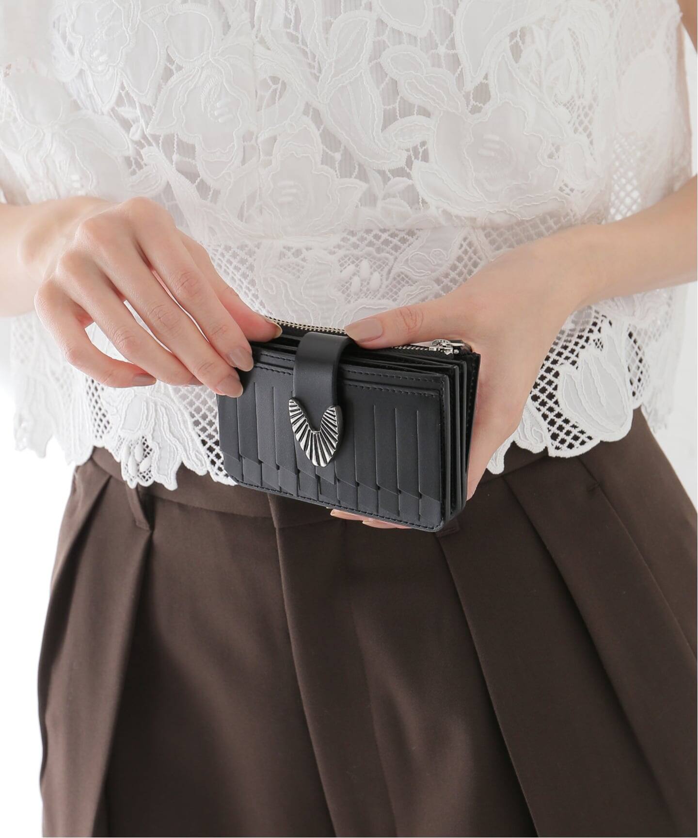 TOGA TOOトーガトゥ】 Fringe wallet small/財布（財布・コインケース