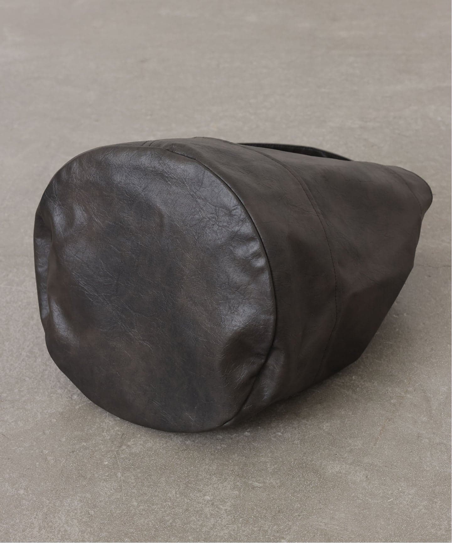 追加予約》フェイクレザー サークルBAG-M（その他バッグ）｜journal