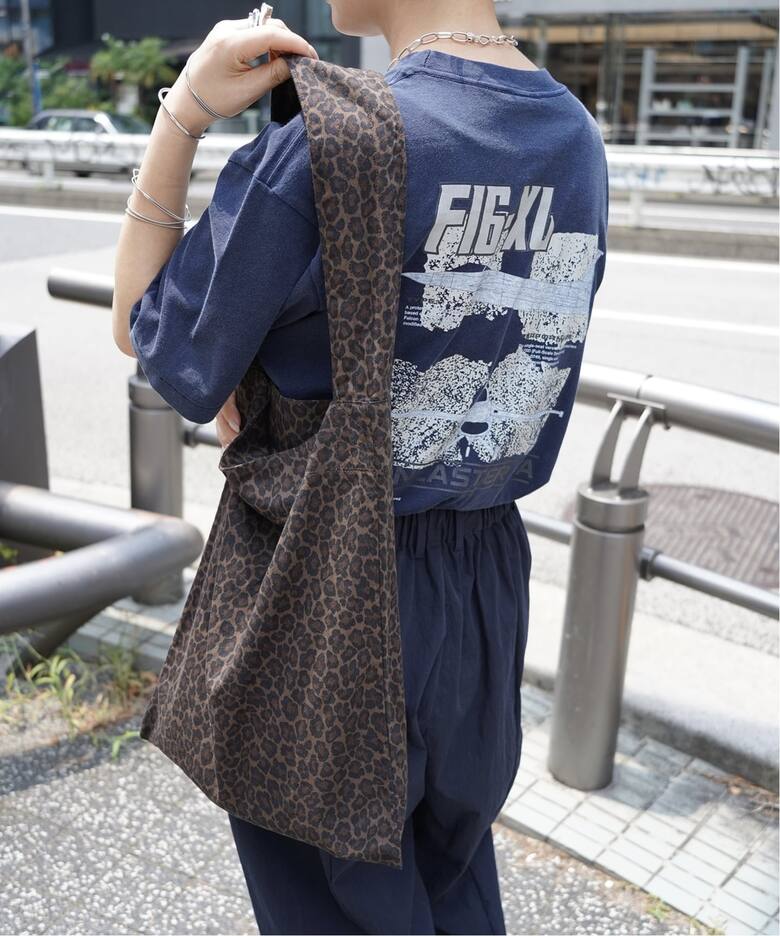 バッグ