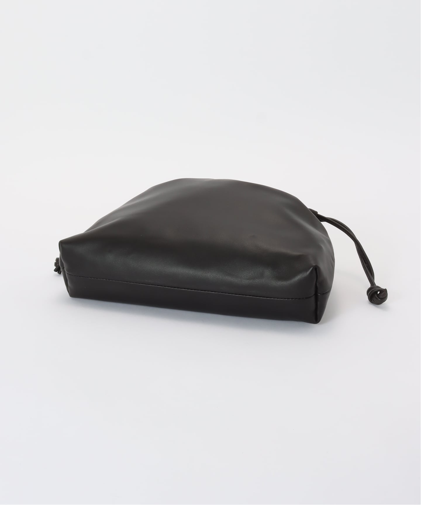 CELERI/セルリ】 BIG POUCH（クラッチバッグ）｜Deuxieme Classe