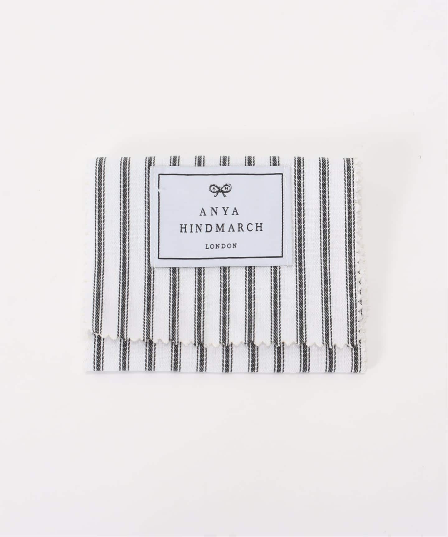 ANYA HINDMARCH/アニヤ ハインドマーチ】 WINK ZIP CARD CASE（カード