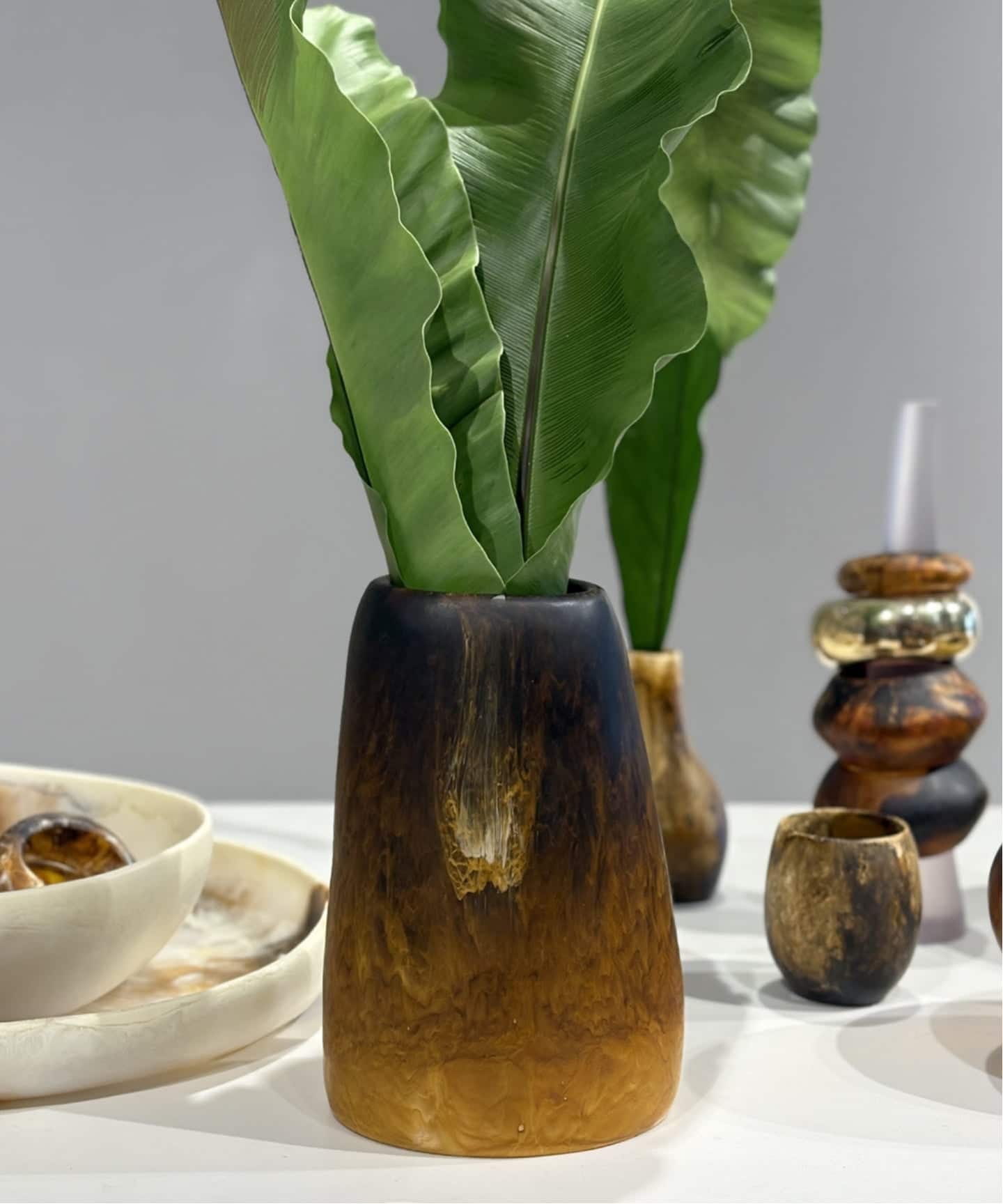 DINOSAUR DESIGNS/ダイナソーデザインズ】LARGE PEBBLE ベース
