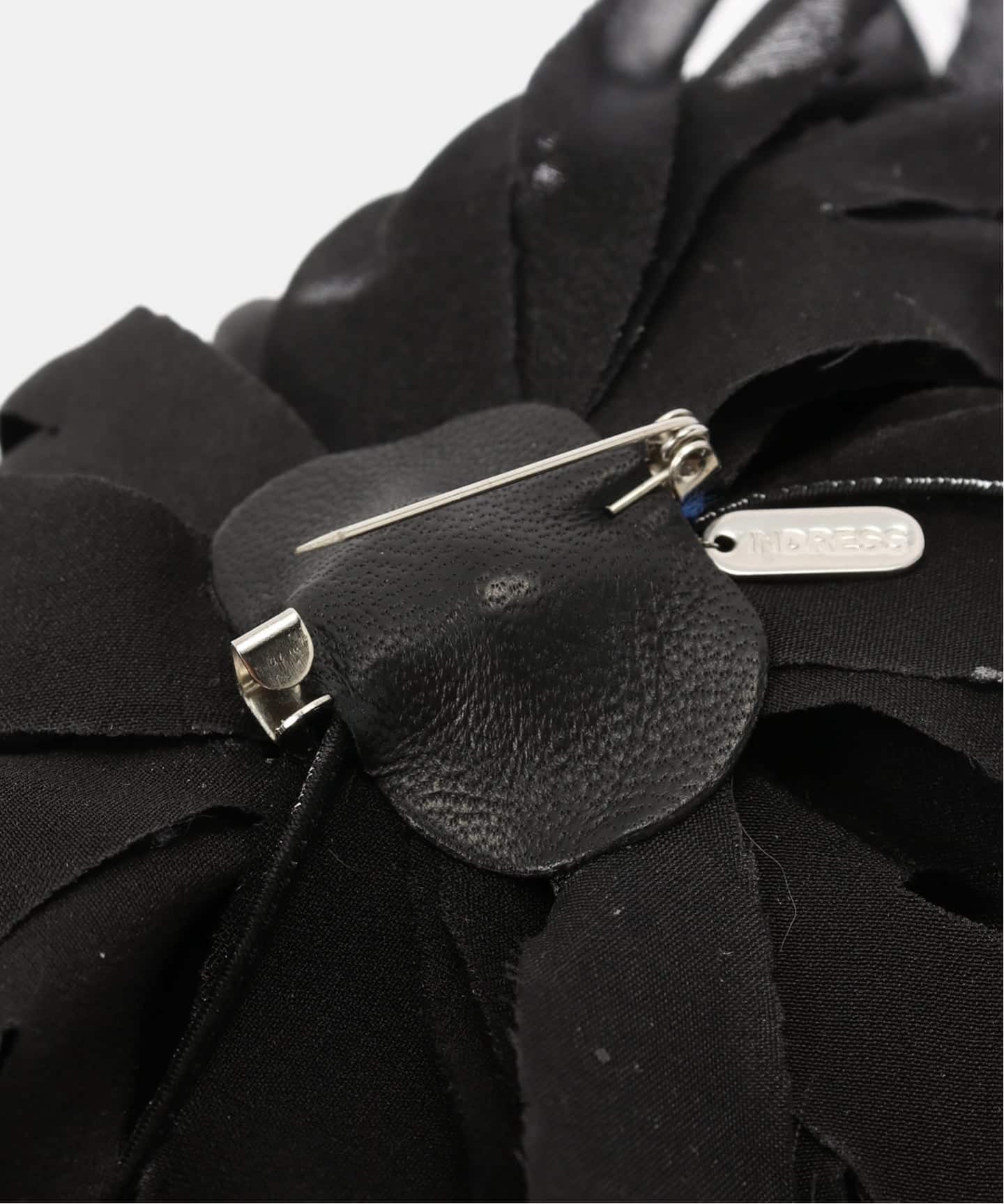 INDRESS/インドレス】 SILK FLOWER BROOCHES（その他ファッション小物