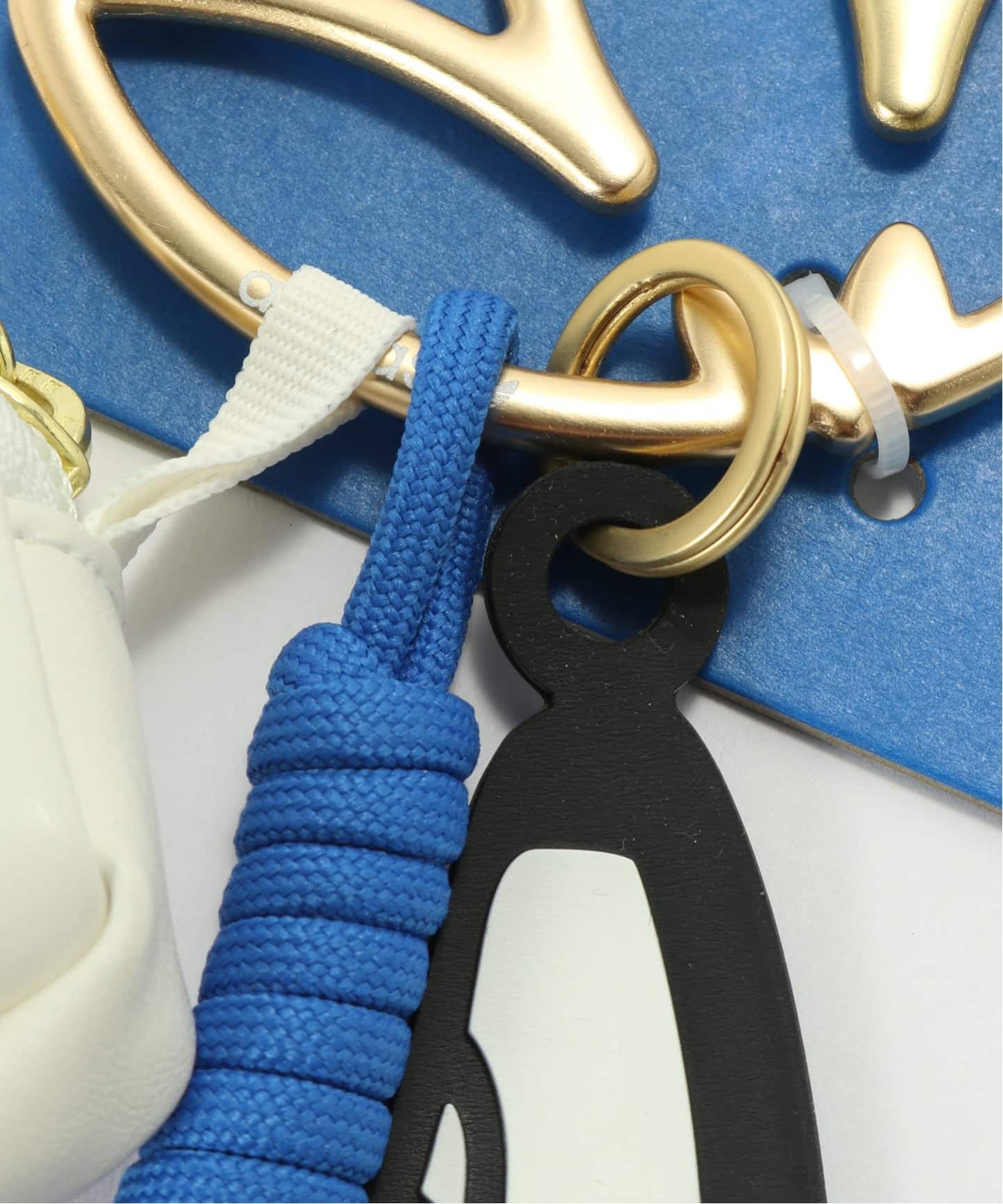 アディダス ブルボン キーホルダー adidas Bourbon Key Chain Holder