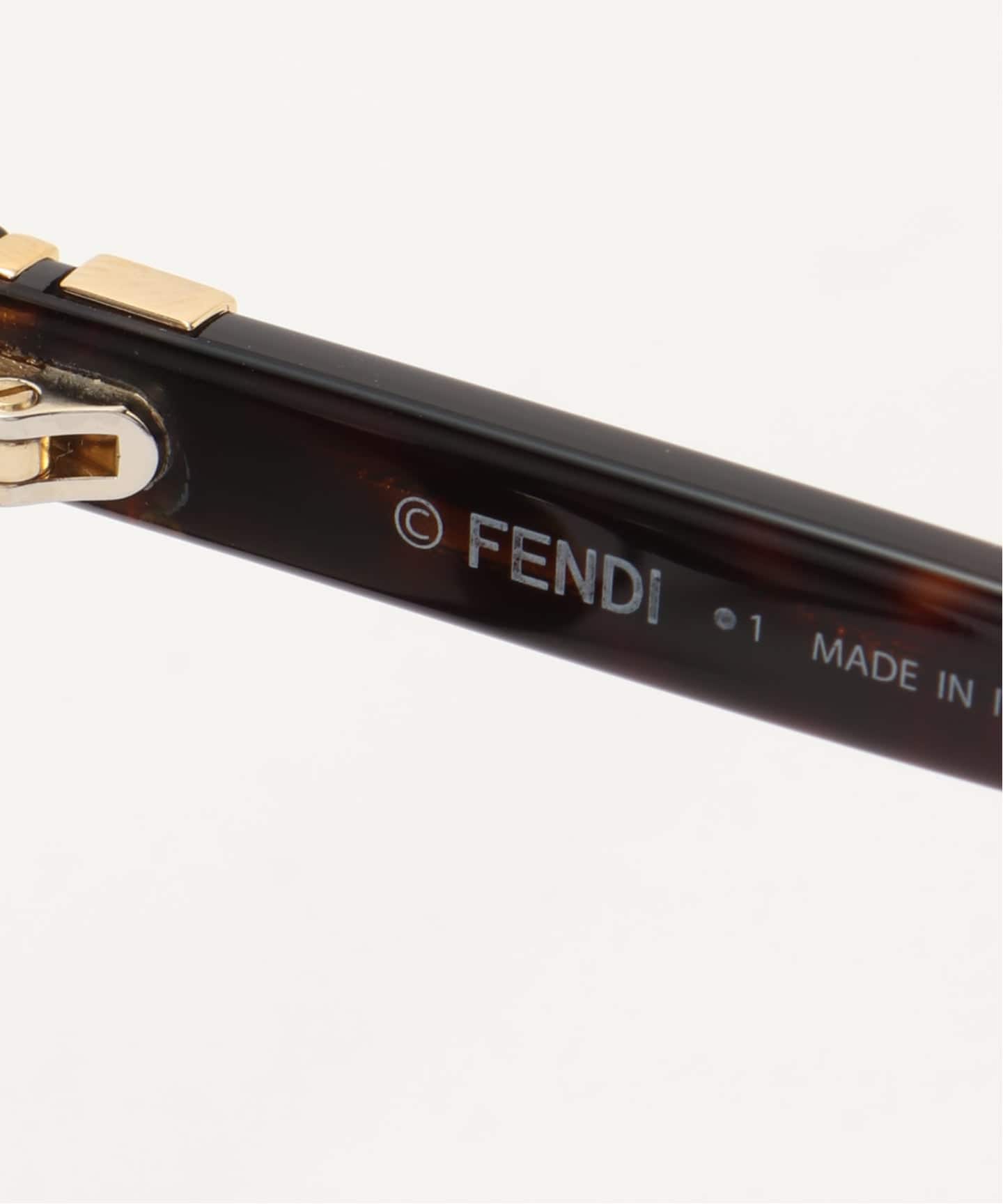 FENDI/フェンディ】ACETATE SUNGLASSES（サングラス）｜L'Appartement