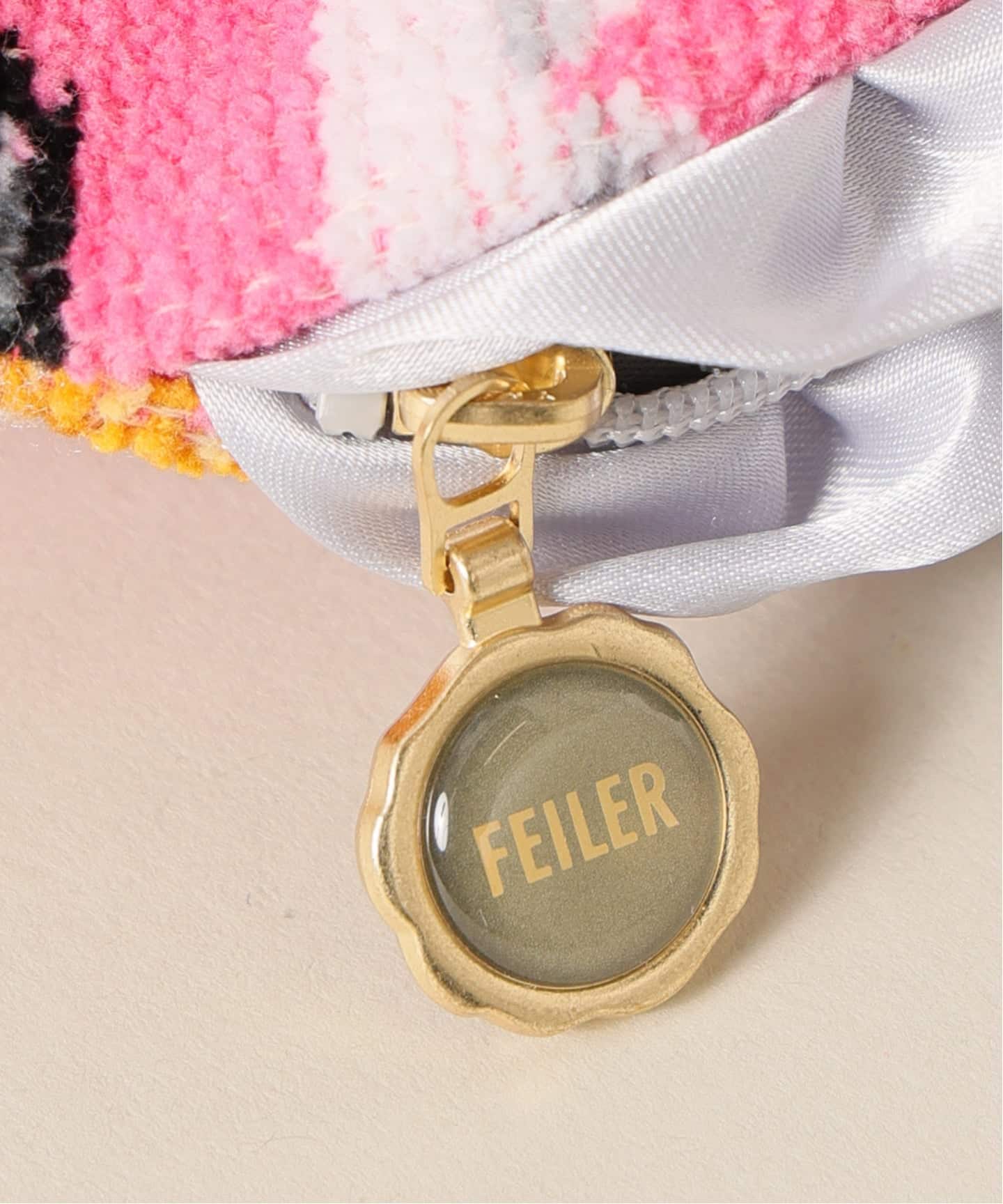 FEILER/フェイラー】別注 ROSE IENA フリルシェルポーチ（ポーチ