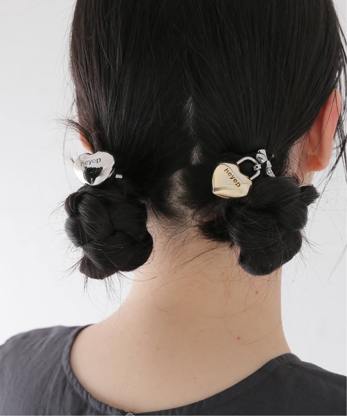 heyep Heart Charm Hair Ties-2 Piece Set hp03126（ヘアアクセサリー