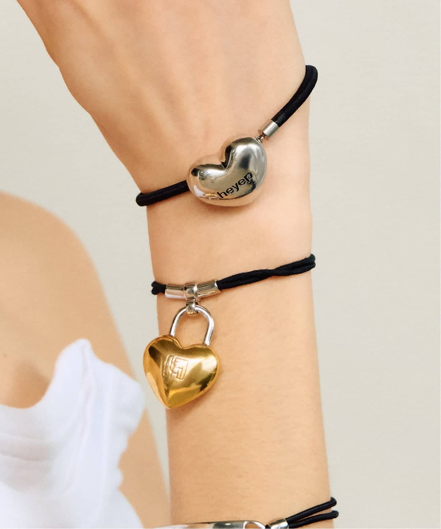 No.216 ハート　シンプルチャーム　6ペア heyep Heart Charm Hair Ties-2 Piece Set hp03126（ヘアアクセサリー