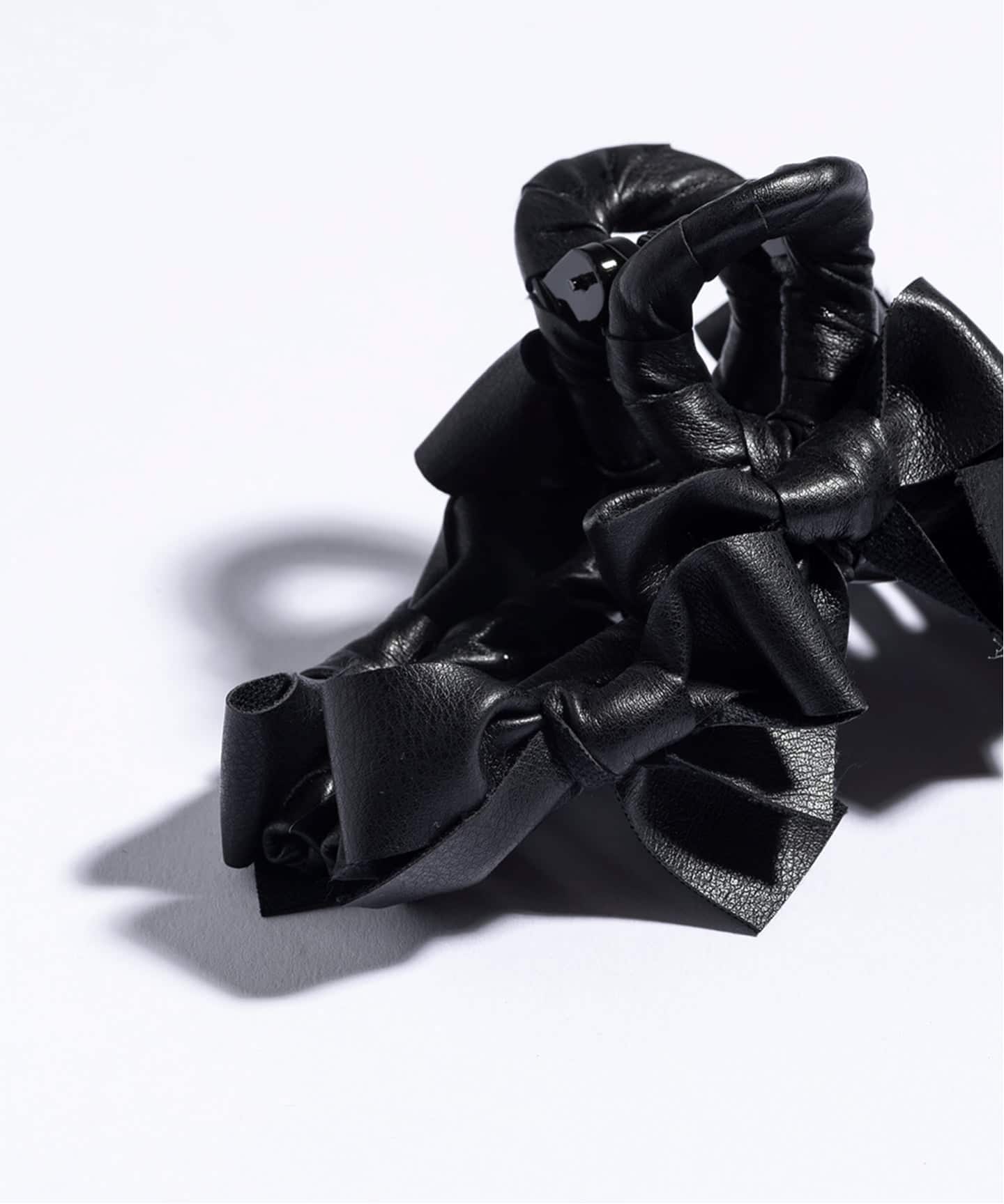 追加】TRESSE Leather Ruban Clip in Black（ヘアアクセサリー