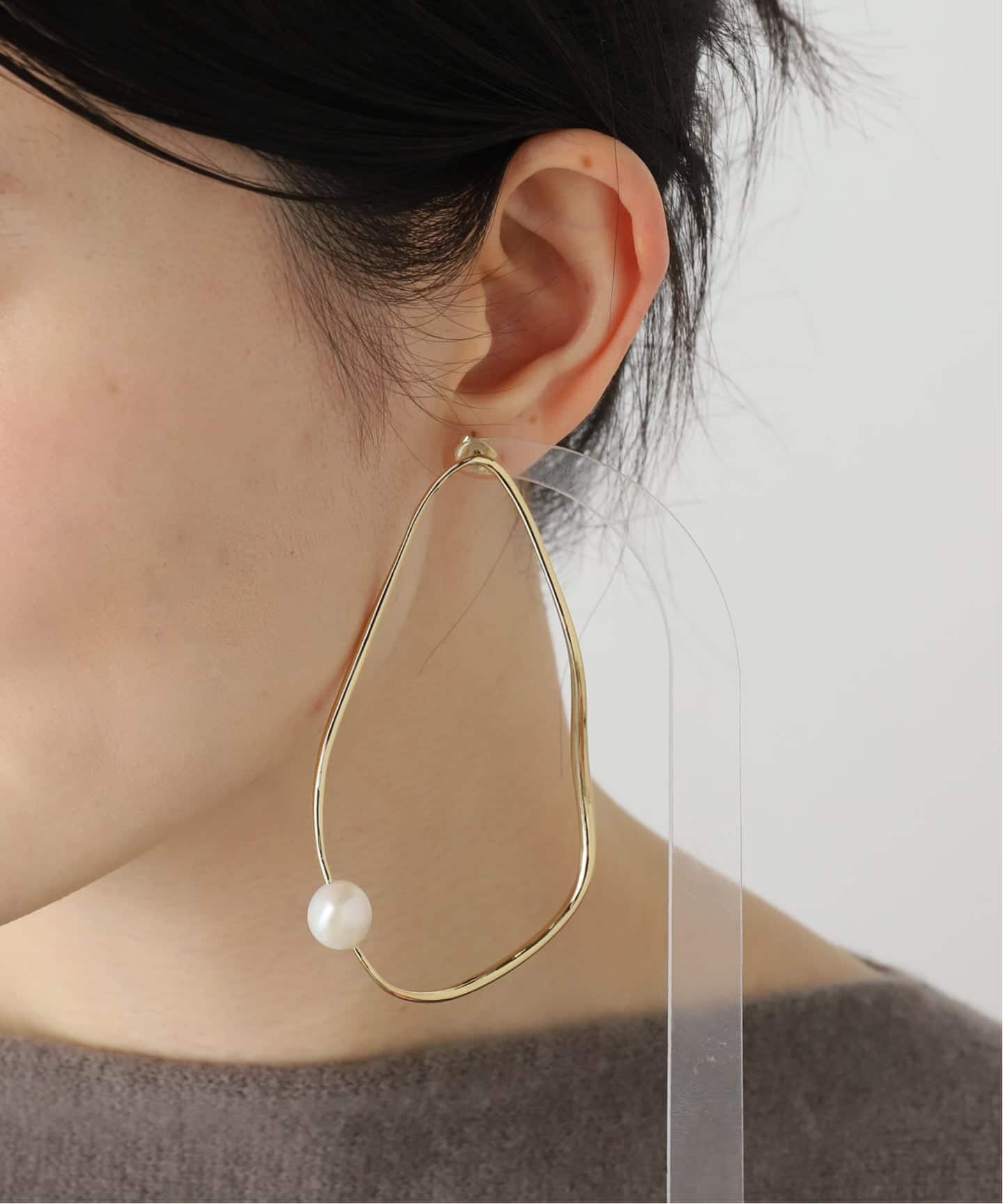 STELLAR HOLLYWOOD/ステラハリウッド アシンメトリーフープピアス