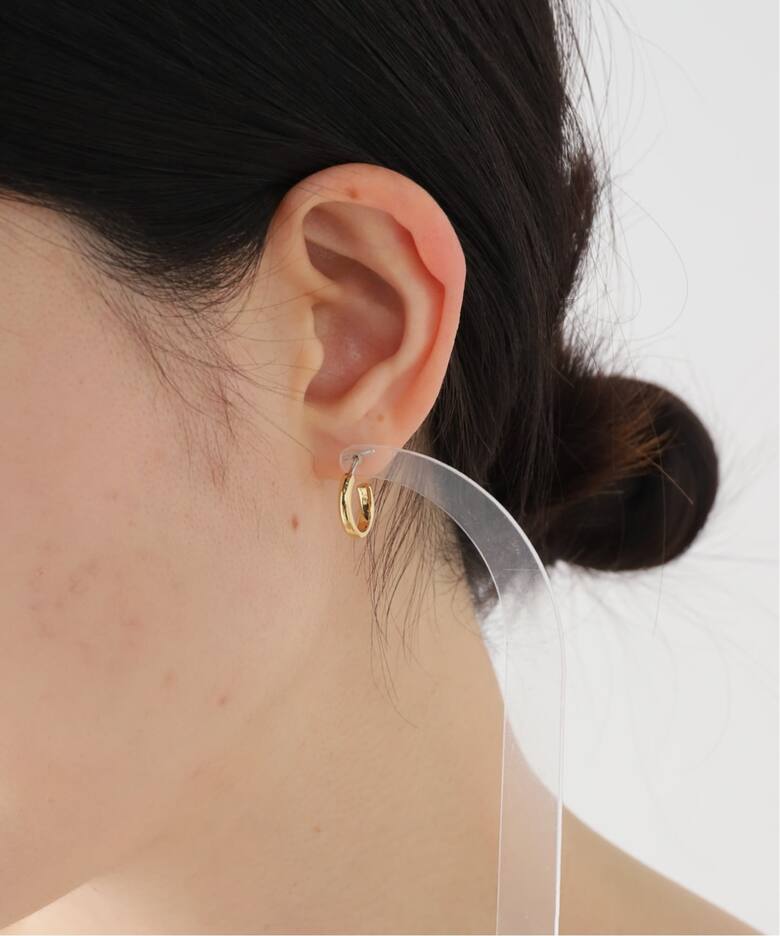 一部店舗+WEB限定》BAQLESS / バックレス Embrace Sage Gold（ピアス 