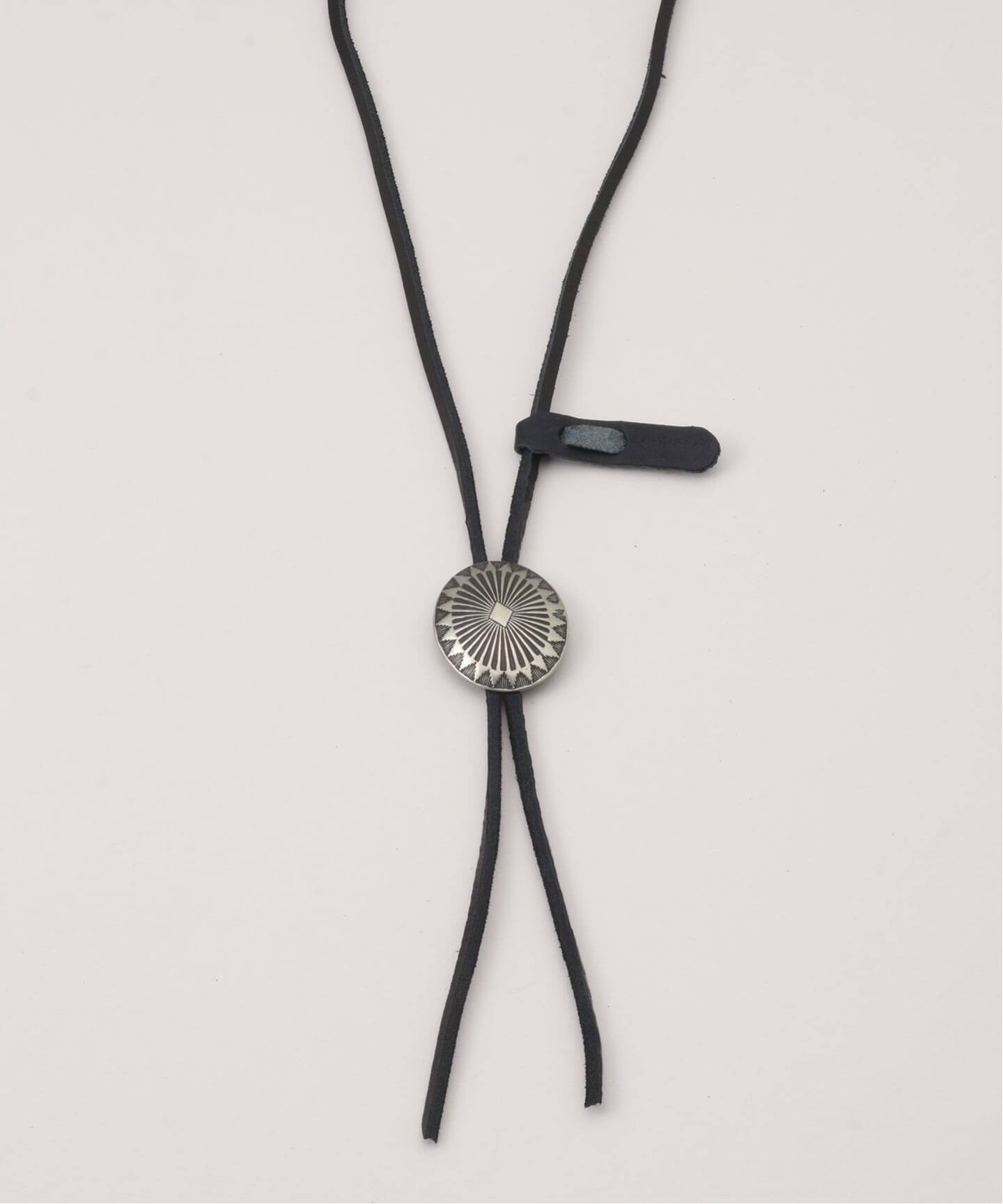 YUKETEN/ユケテンLEATHER BOLO TIE W CONCHO（その他アクセサリー 