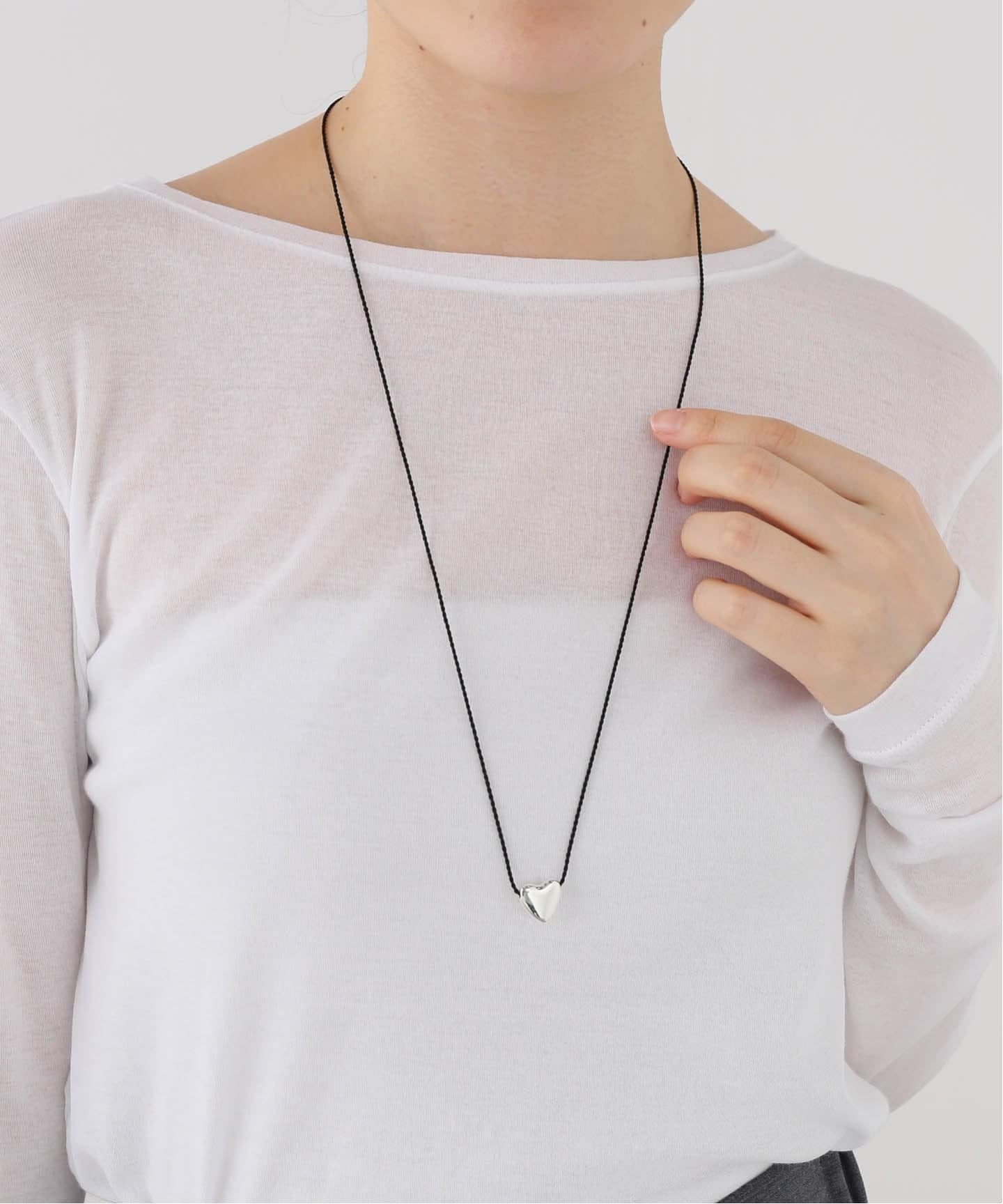 ANNIKA INEZ Mini Heart Necklace（ネックレス）｜FRAMeWORK（フレーム