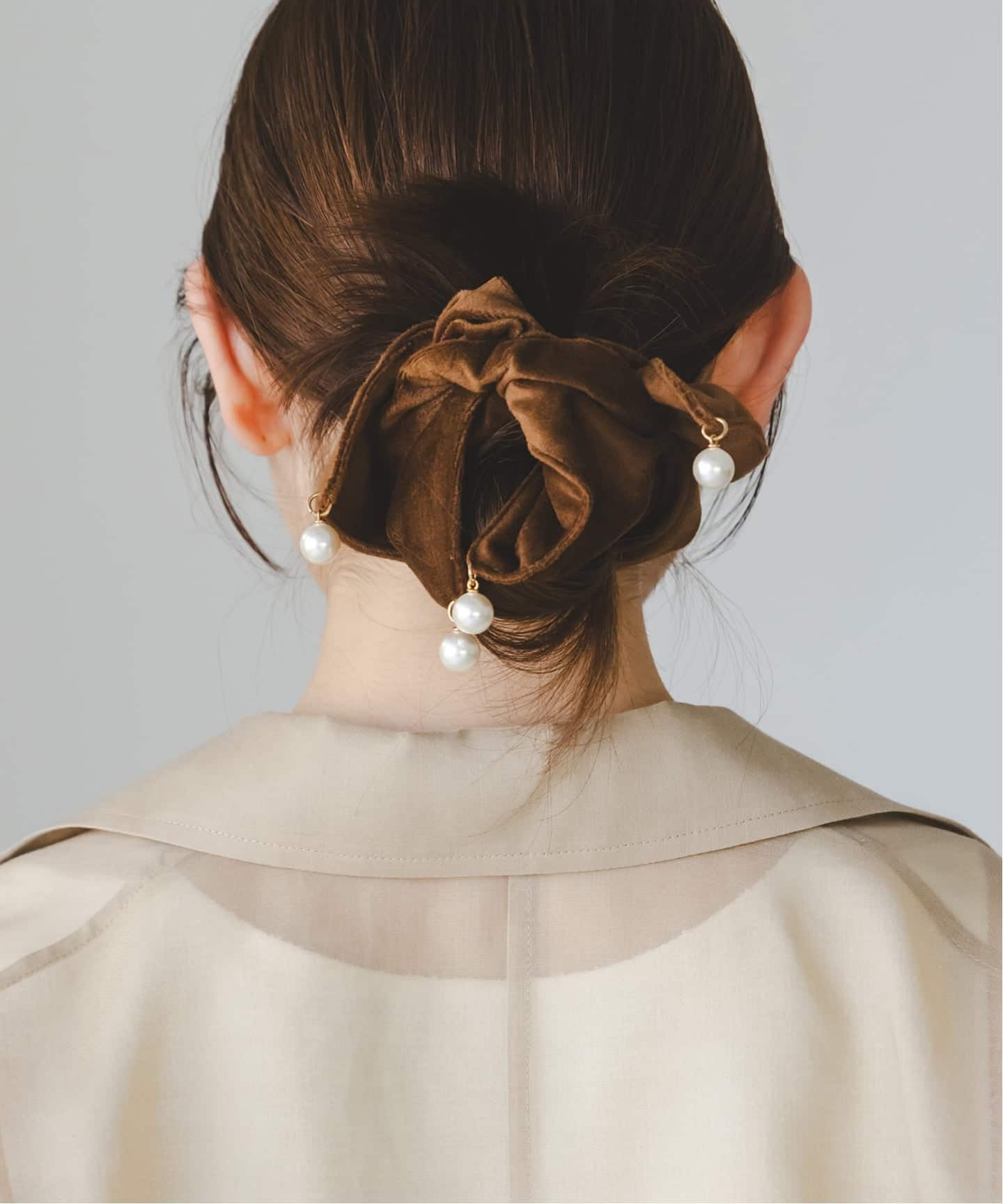TRESSE/トレス Square chouchou with pearls（ヘアアクセサリー