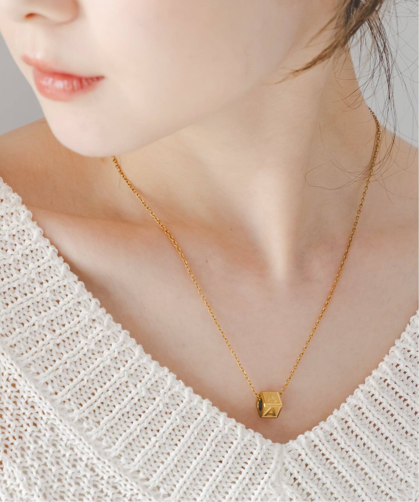 PETIT MOMENTS/プティモーメント Intial Block Necklace（ネックレス 