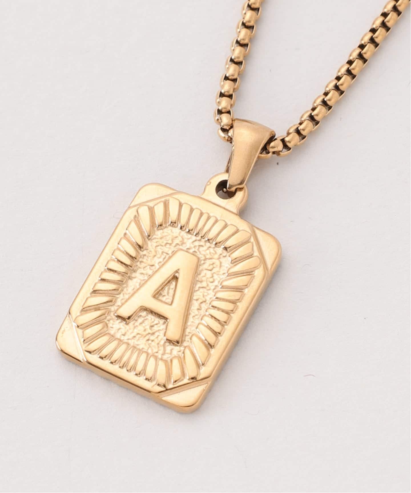 PETIT MOMENTS/プティモーメント Intial Rectangle Pendant Necklace