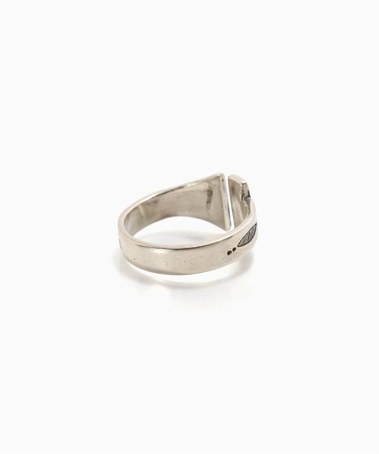 Adawatn Tuareg(アダワット トゥアレグ) AT Tissght Ring（リング 