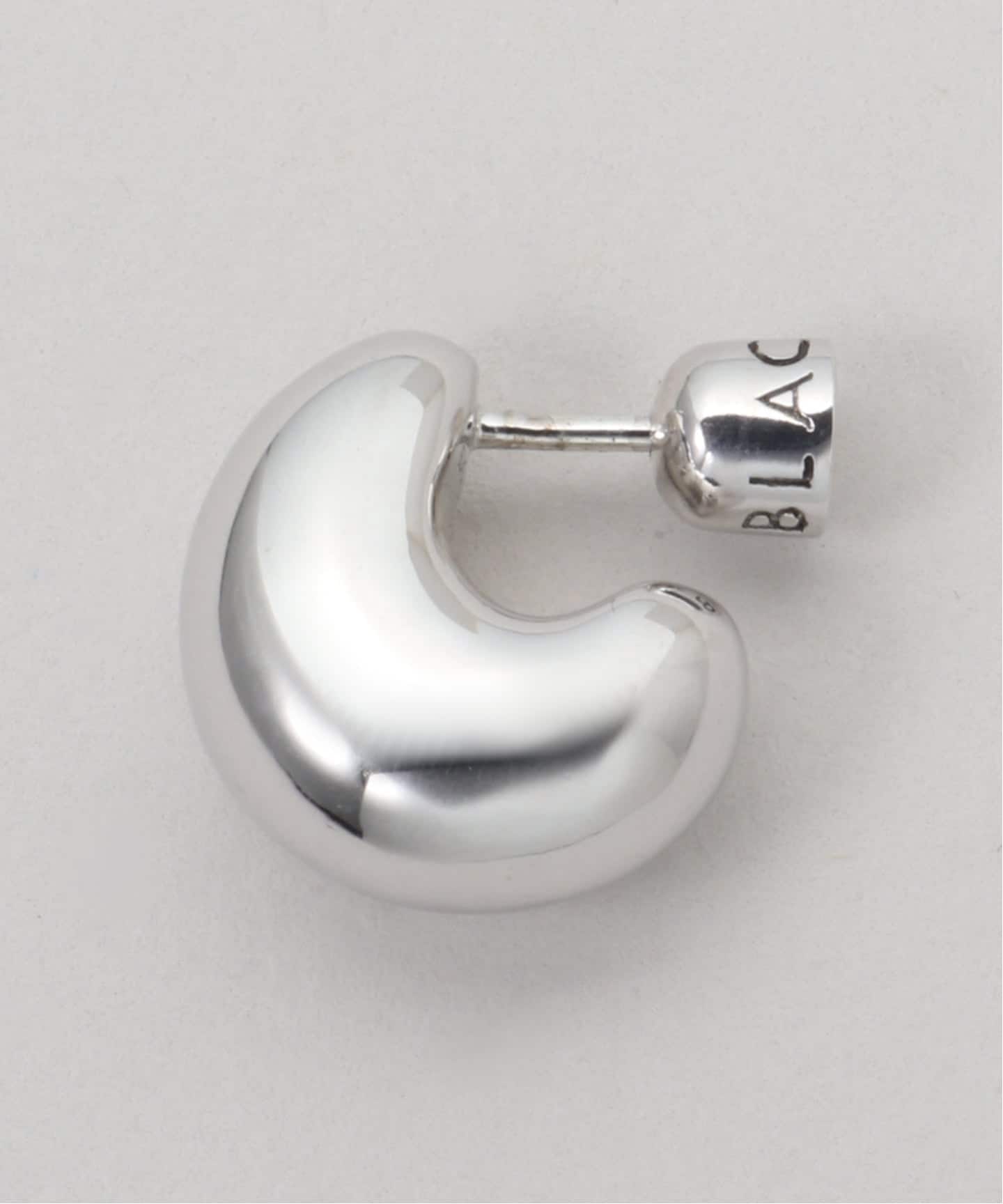 MARIA BLACK/マリアブラック】 Tryvann Pillow Earring Silver：ピアス