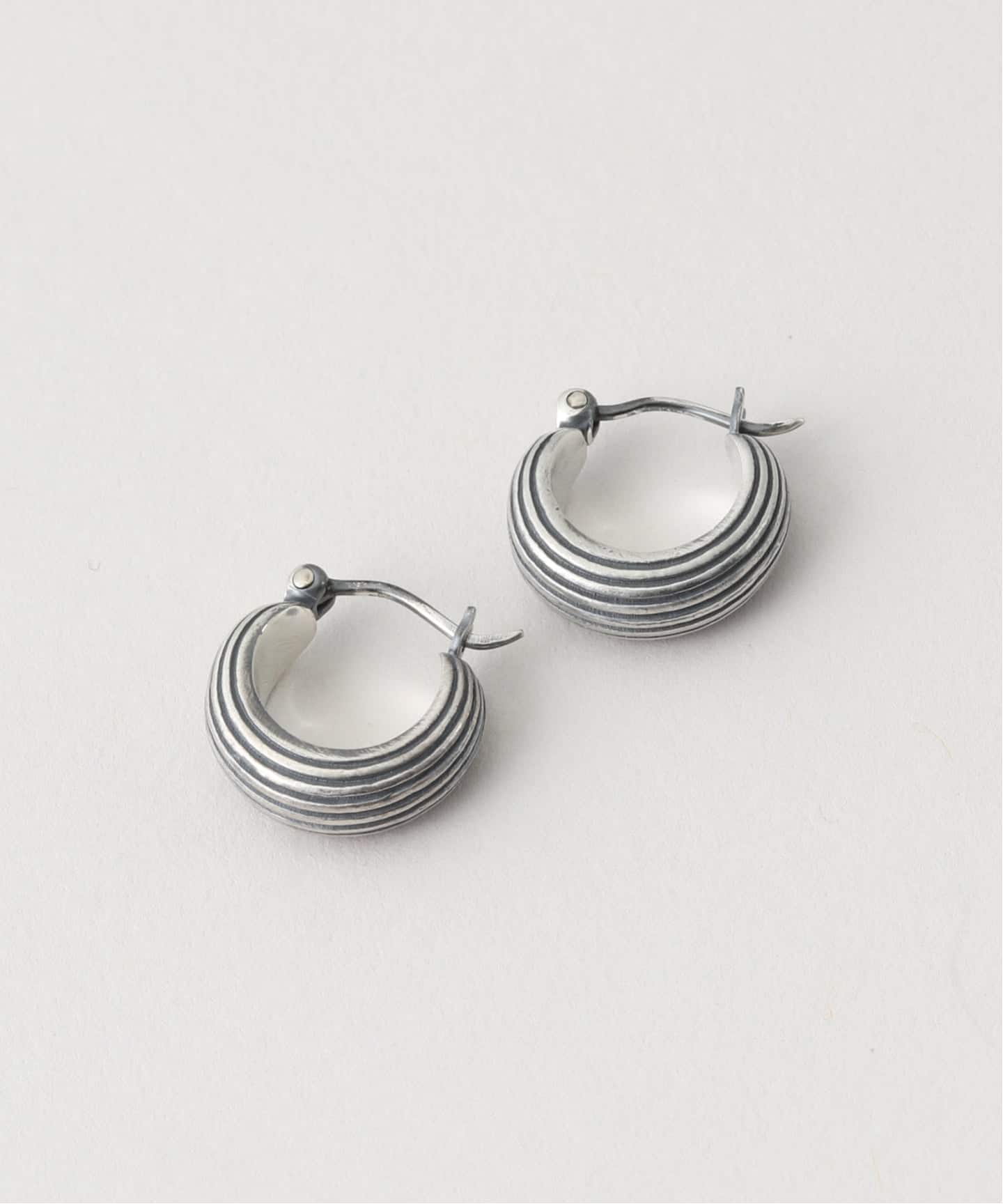 OCUCCI/オクチ Pierce Hoop-stripe ピアス（ピアス（両耳用