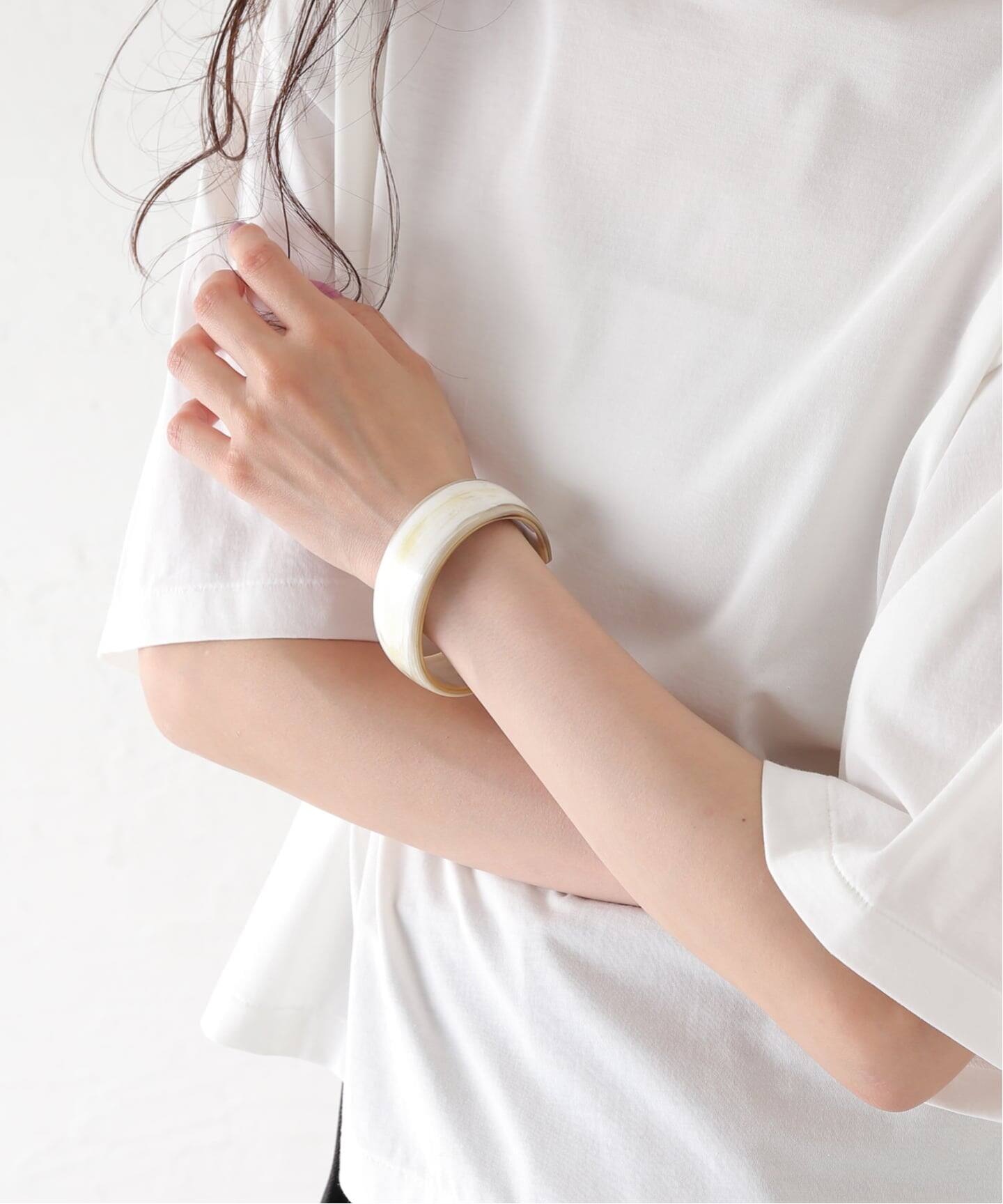 CATHS】Bracelet horn new oval cuff（ブレスレット・バングル