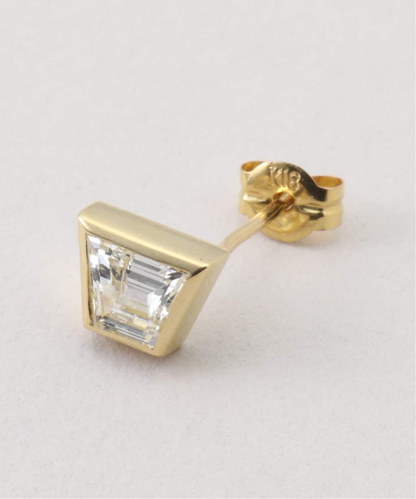 LAAINA/ラアイナ】DIAMOND EARRING（片耳のみ）0.47ct（ピアス（両耳用