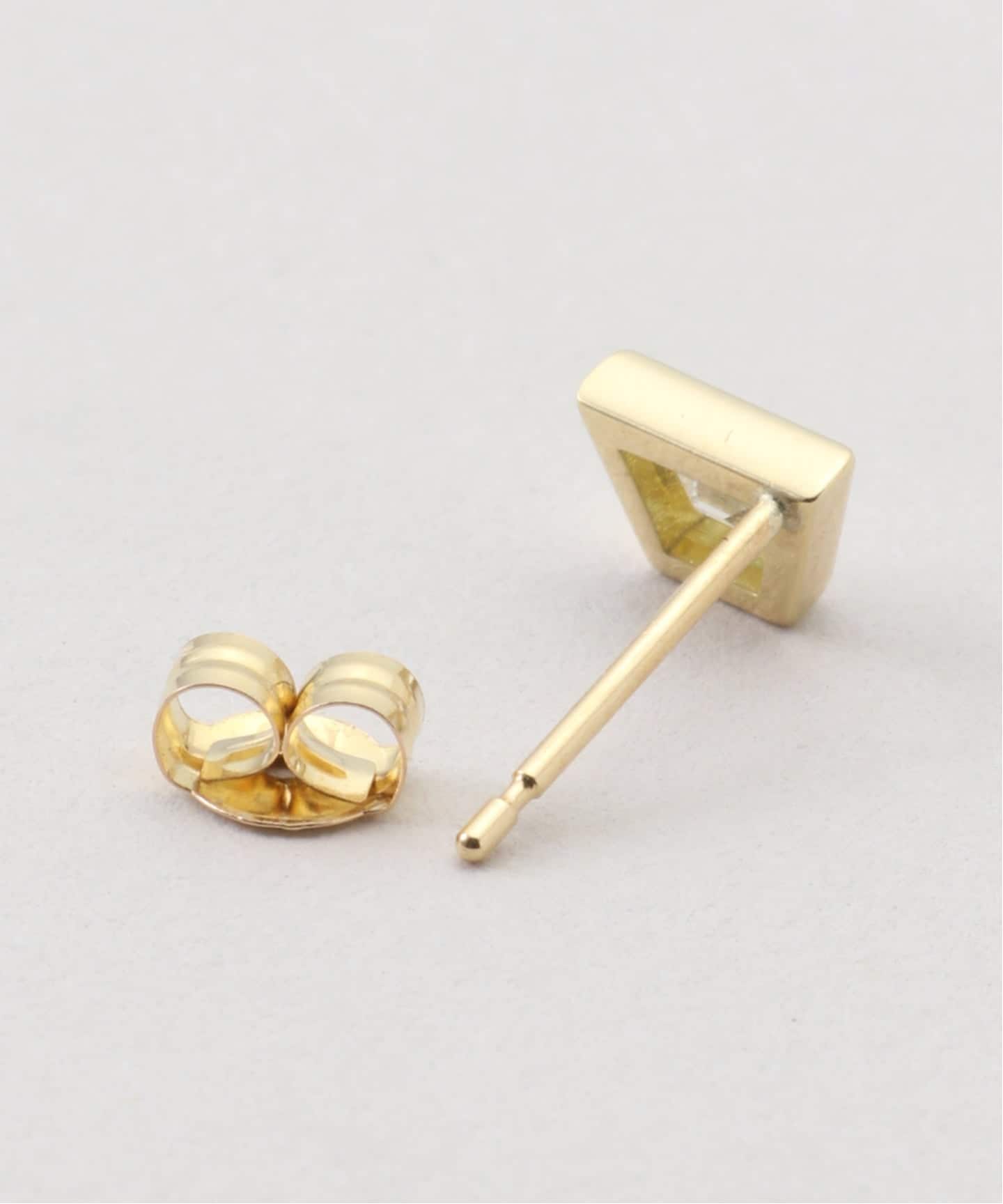 LAAINA/ラアイナ】DIAMOND EARRING（片耳のみ）0.2ct（ピアス（片耳用