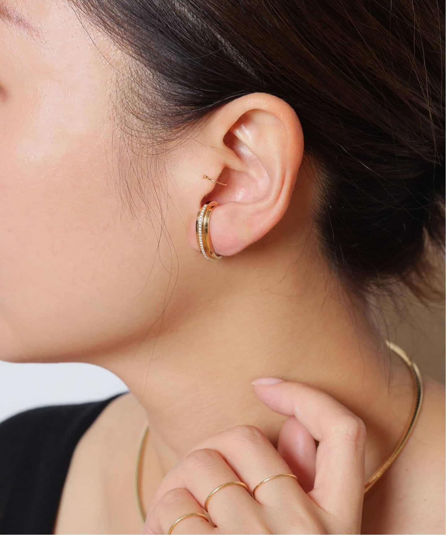 AZLEE/アズリー】STAIRCASE PAVE CUFFED STUD ピアス(SINGLE)（ピアス