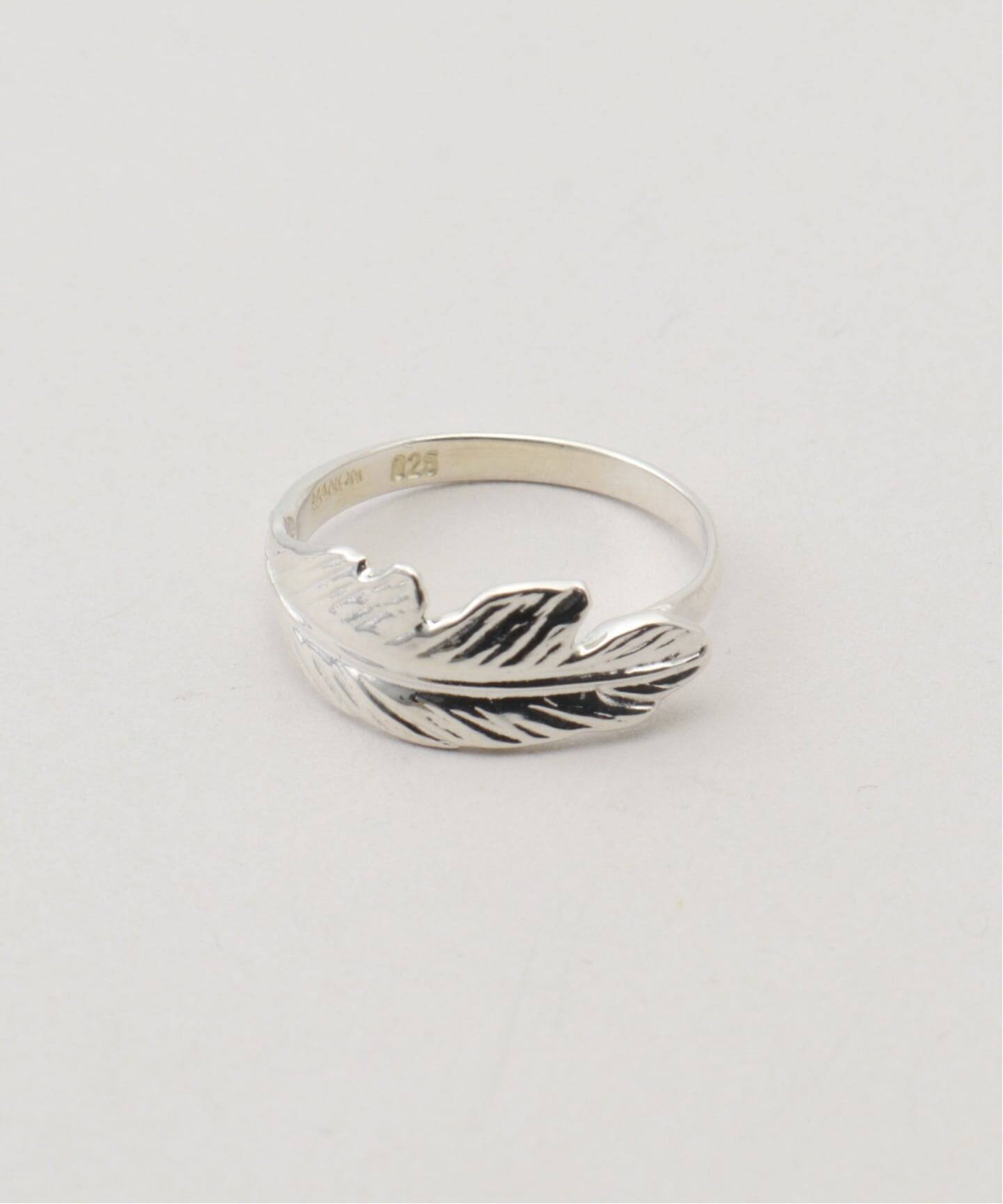 MANON JEWELRY/マノン ジュエリー】 feather pinky ring（リング）｜L