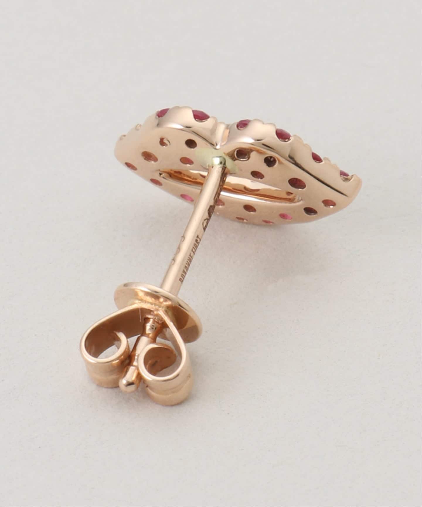 ROXANNE FIRST/ロクサンヌ ファースト】 Pink Sapphire Kiss Earring