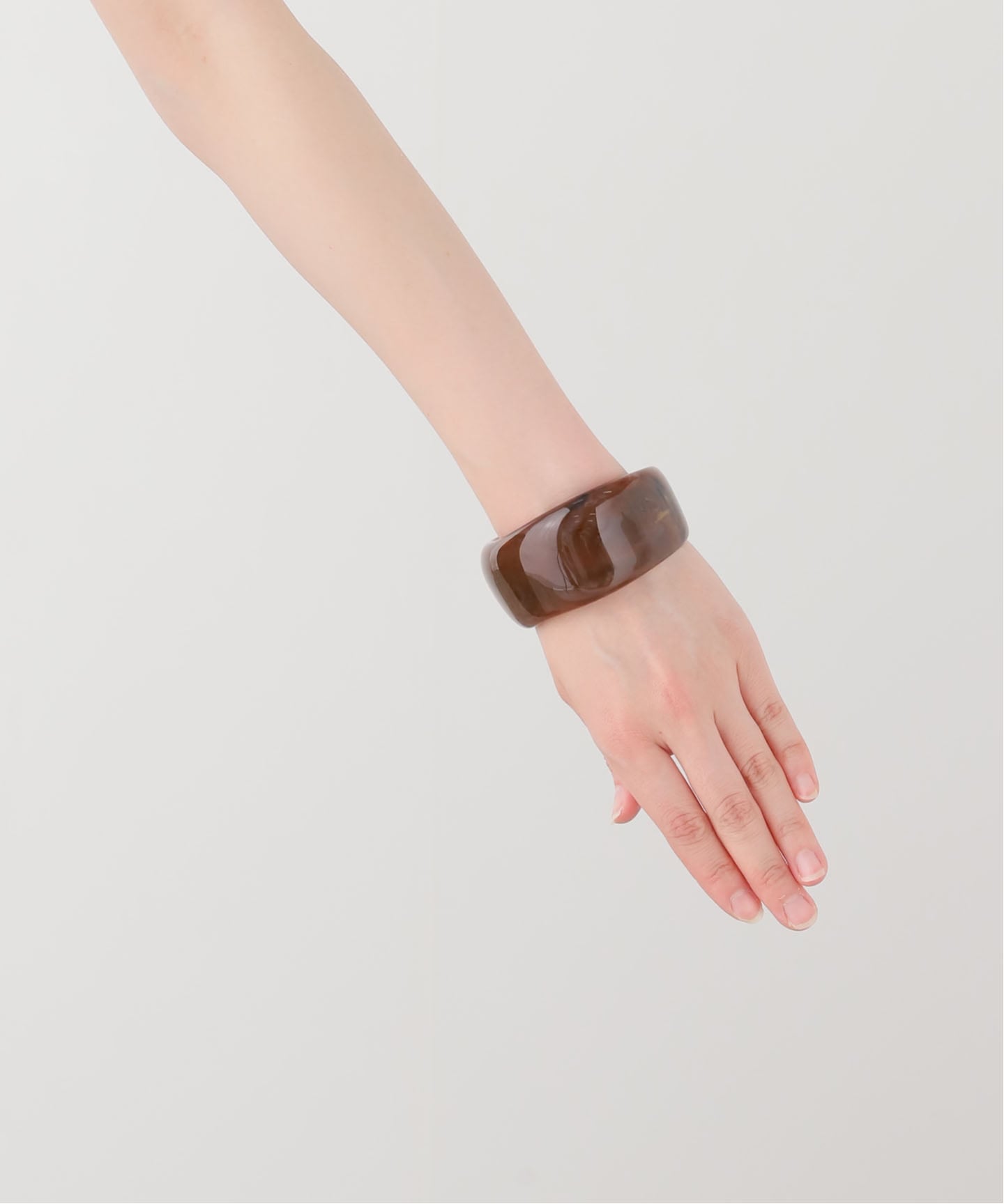 ANTURA/アントゥーラ】 ACCESSORI RESIN BANGLE（ブレスレット
