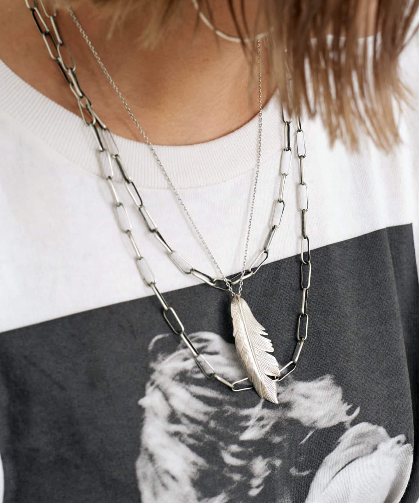 MANON JEWELRY/マノン ジュエリー】feather pendant big thic