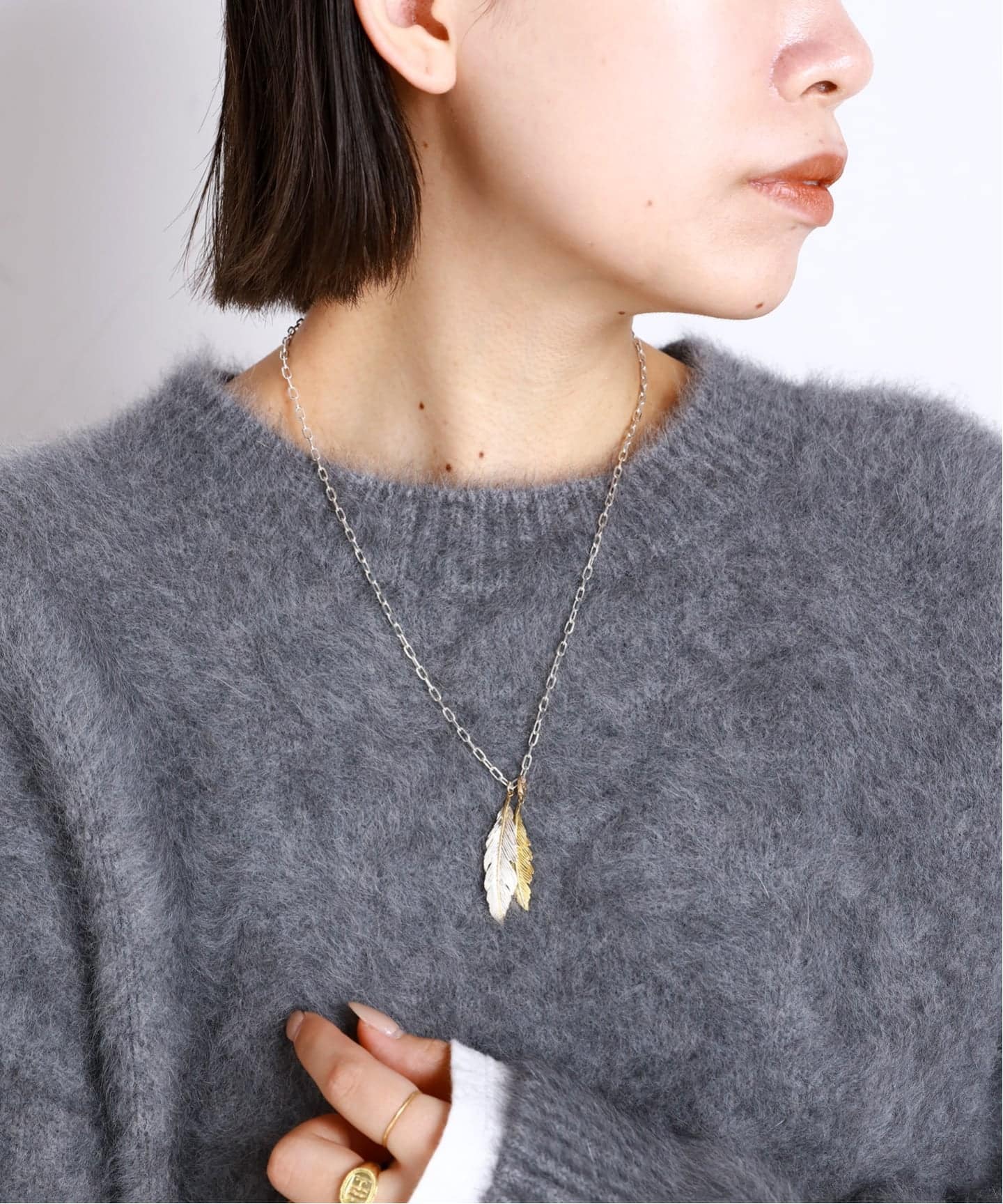 GIGI/ジジ】EXCLUSIVE Necklace2 feather×feather（ネックレス）｜AP