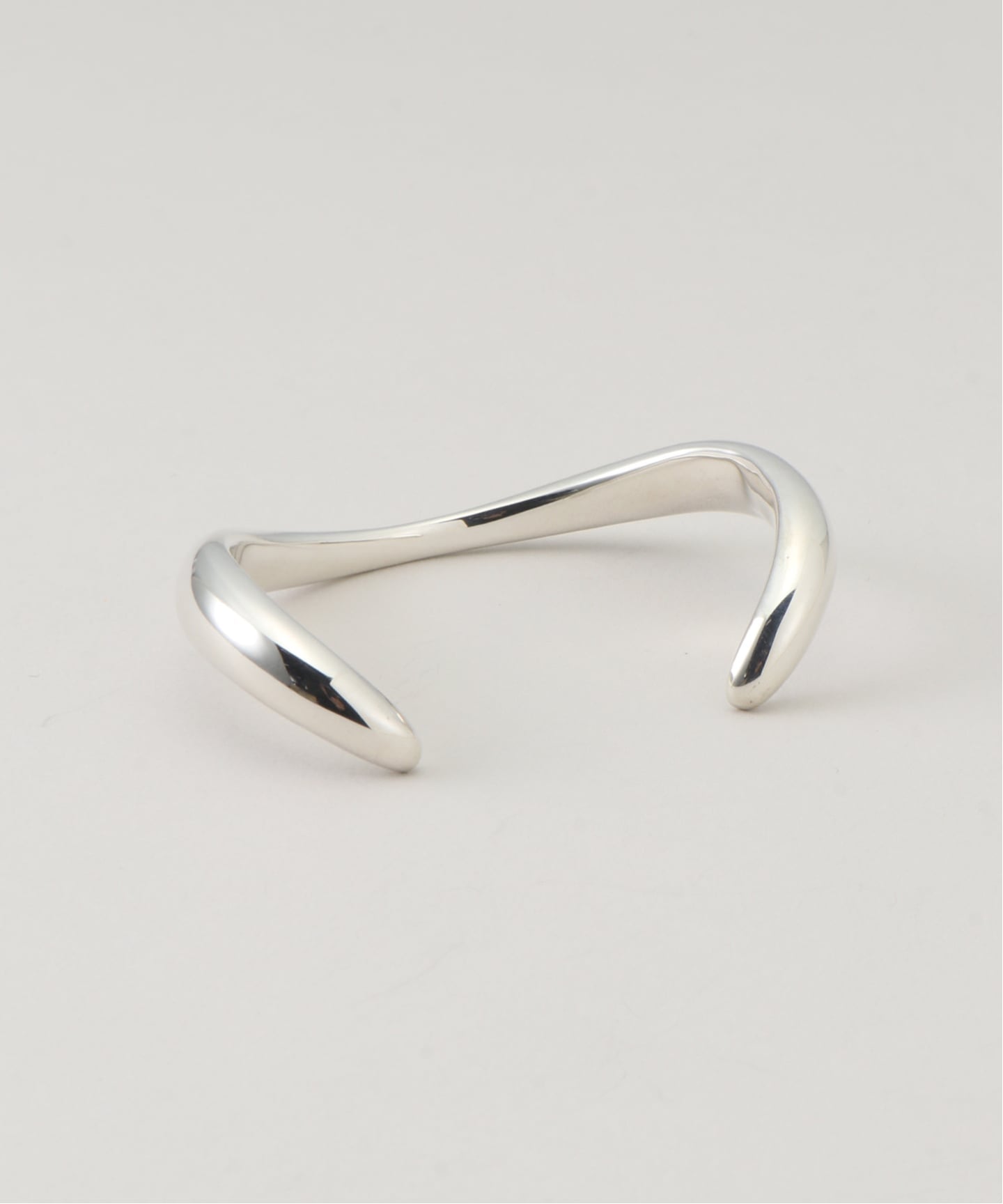 GARDEN OF EDEN/ガーデン オブ エデン】ETERNAL CUFF BANGLE