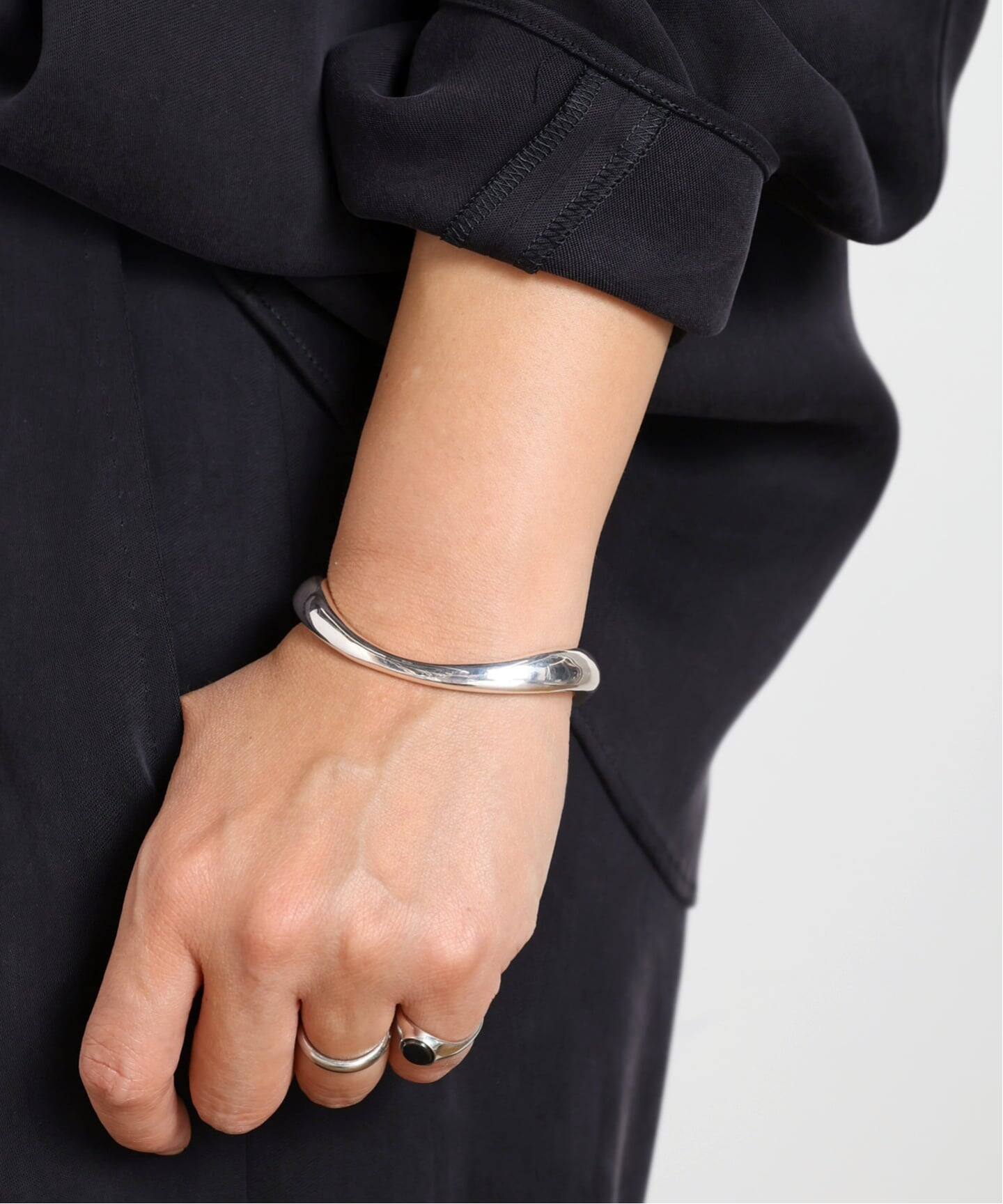 GARDEN OF EDEN/ガーデン オブ エデン】ETERNAL CUFF BANGLE 