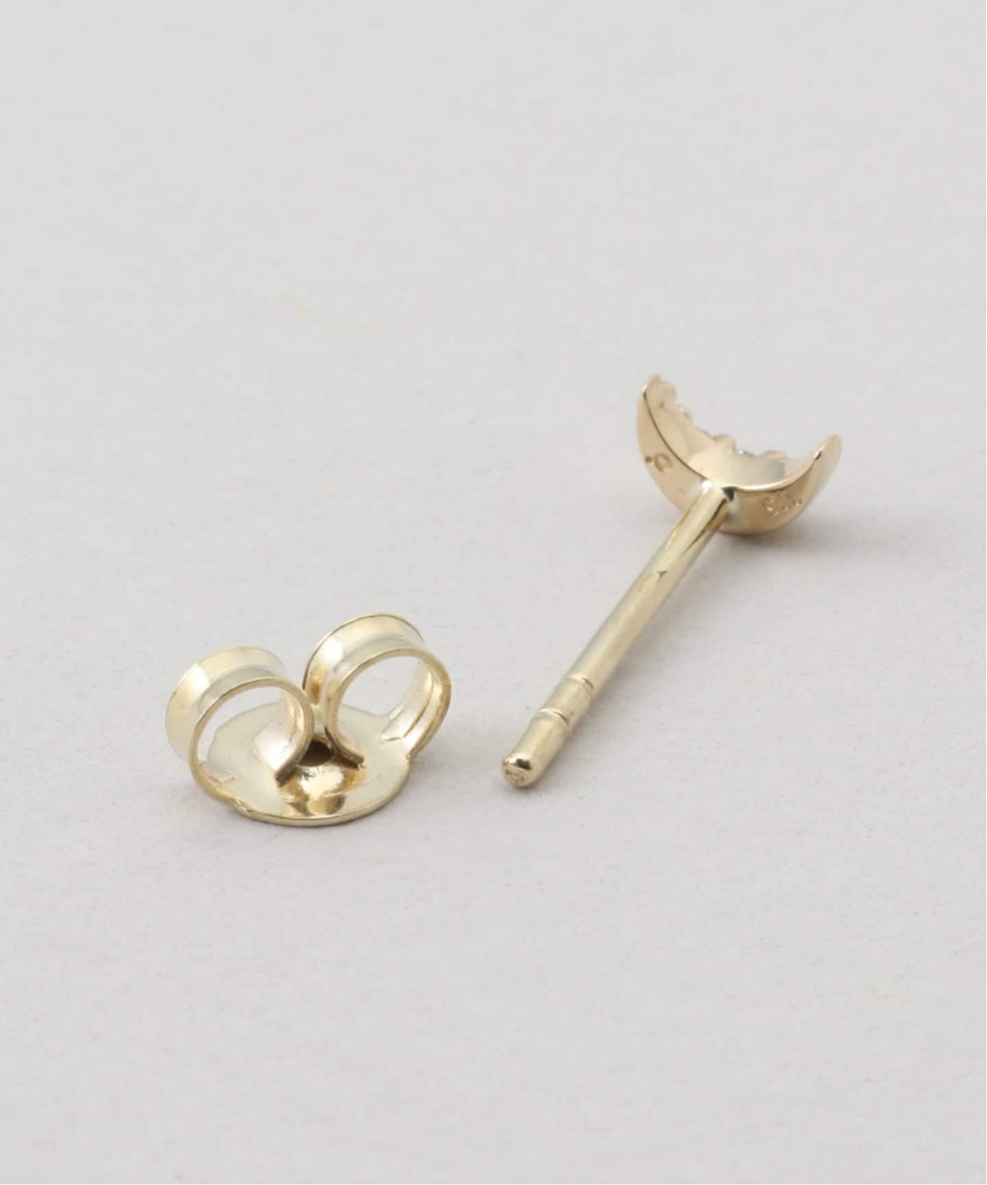 Otiumberg.／オティウムバーグ】 Diamond Moon Studs（ピアス（片耳用