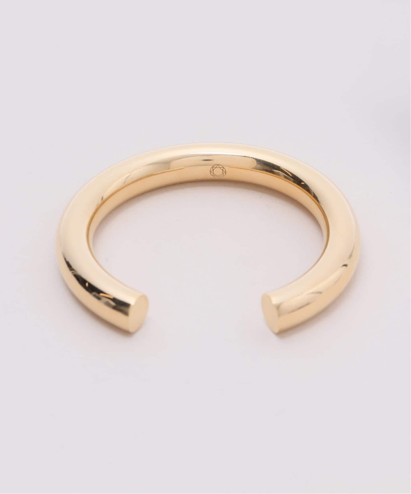 SASKIA DIEZ/サスキア ディツ】 BOLD BANGLE（ブレスレット・バングル