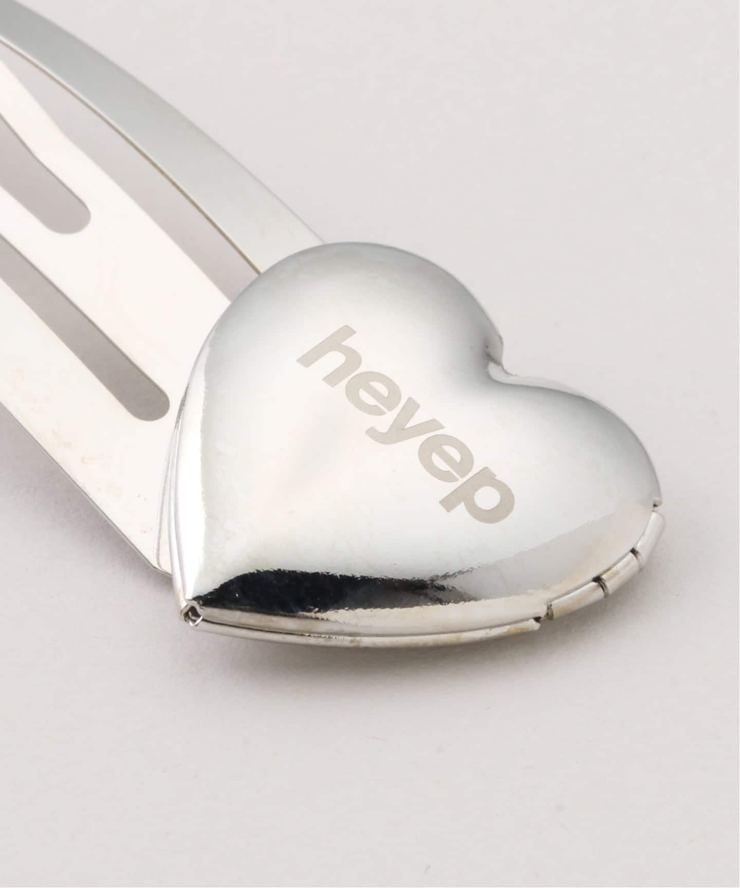 heyep/ ヘイップ Heart Locket Hair Clips（ヘアアクセサリー）｜GRISE
